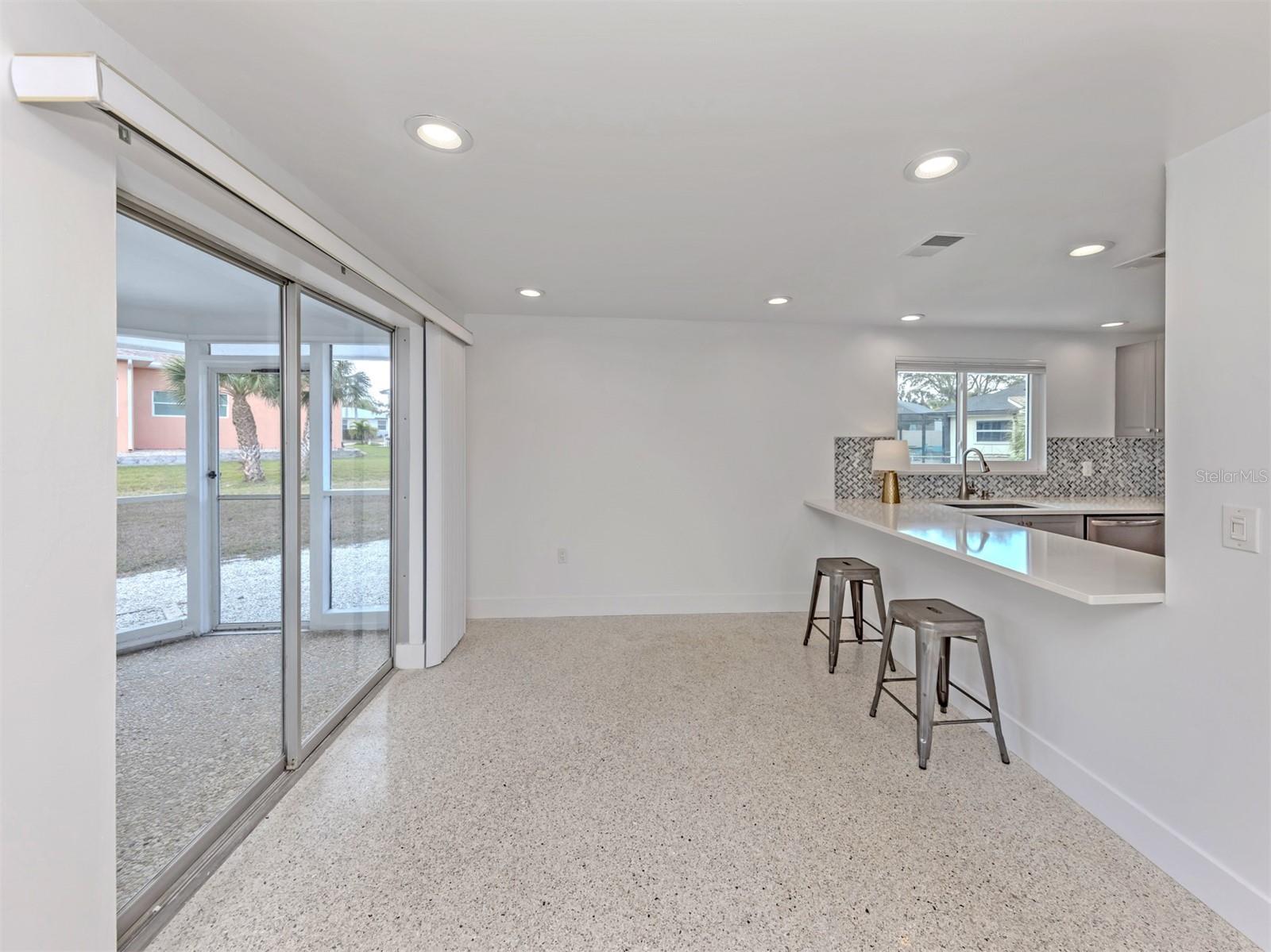 Image 7 of 51 For 107 Sorrento Drive