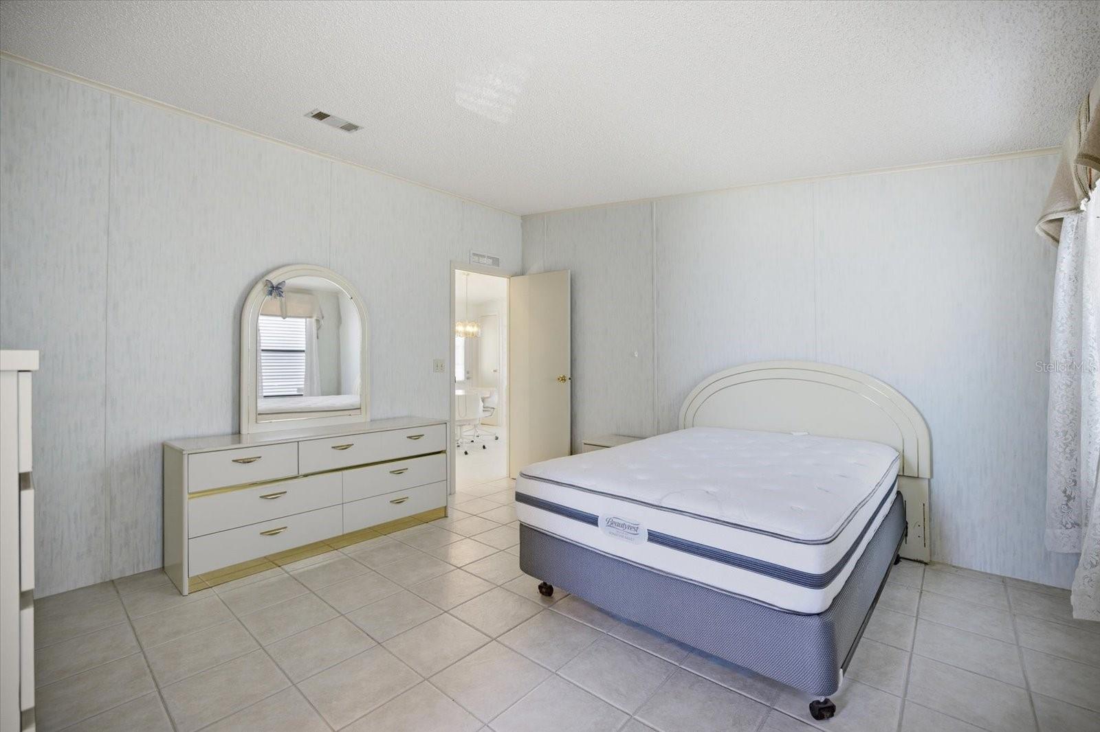 Image 22 of 32 For 339 Outrigger Place