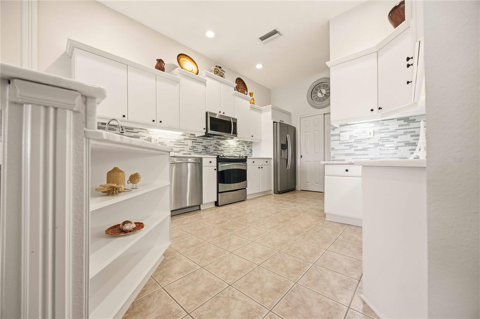 Image 15 of 76 For 2157 Lynx Run