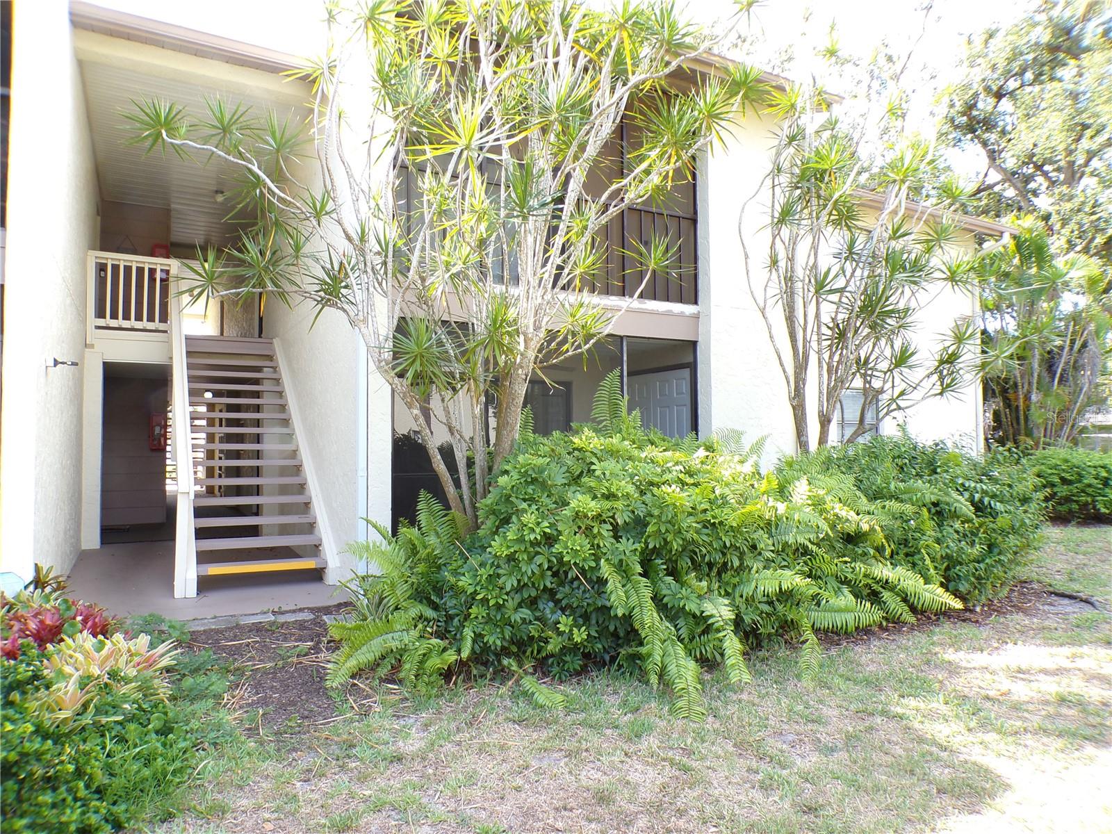 Image 3 of 20 For 634 Bird Bay Drive E 102