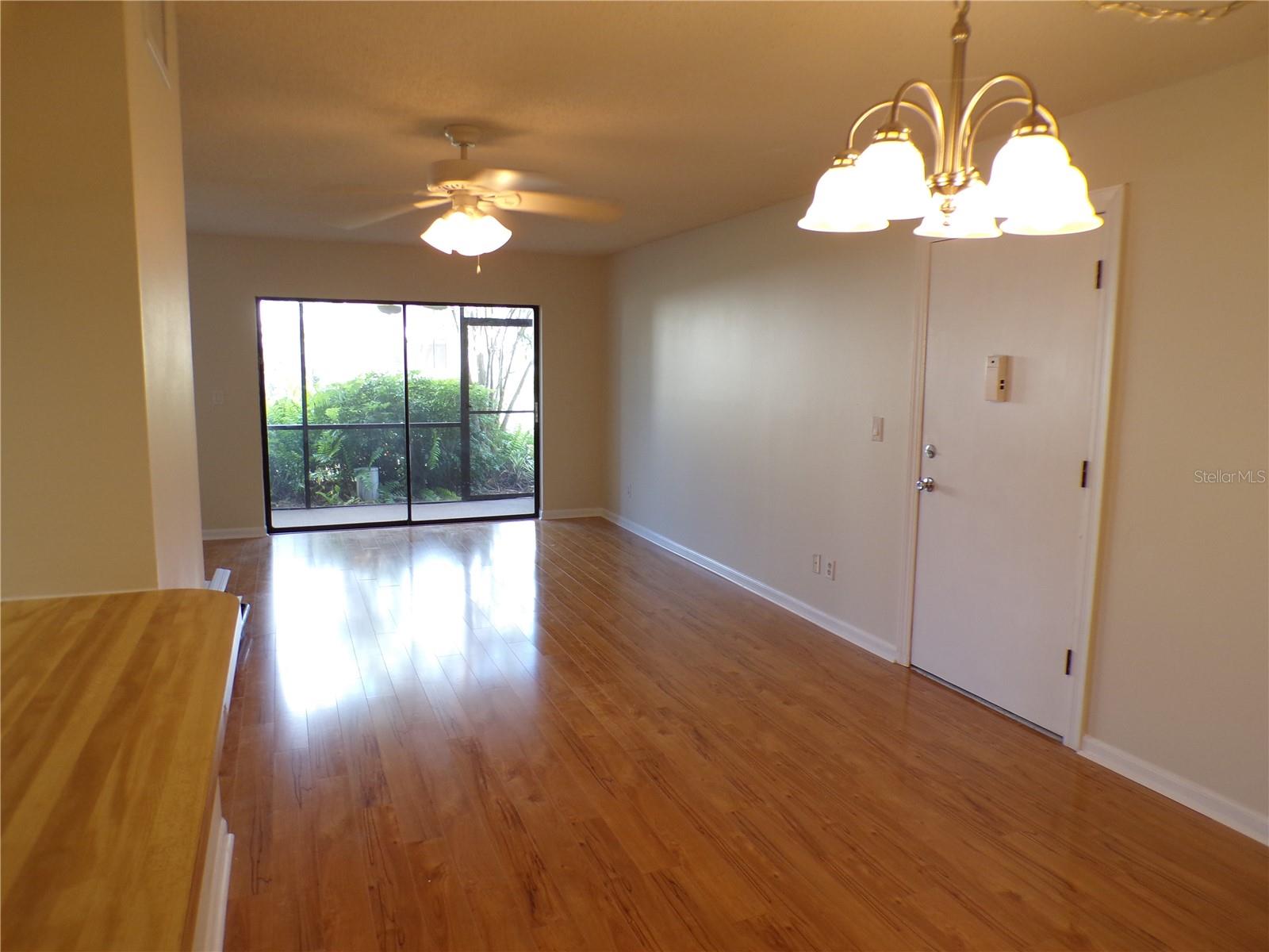 Image 4 of 20 For 634 Bird Bay Drive E 102