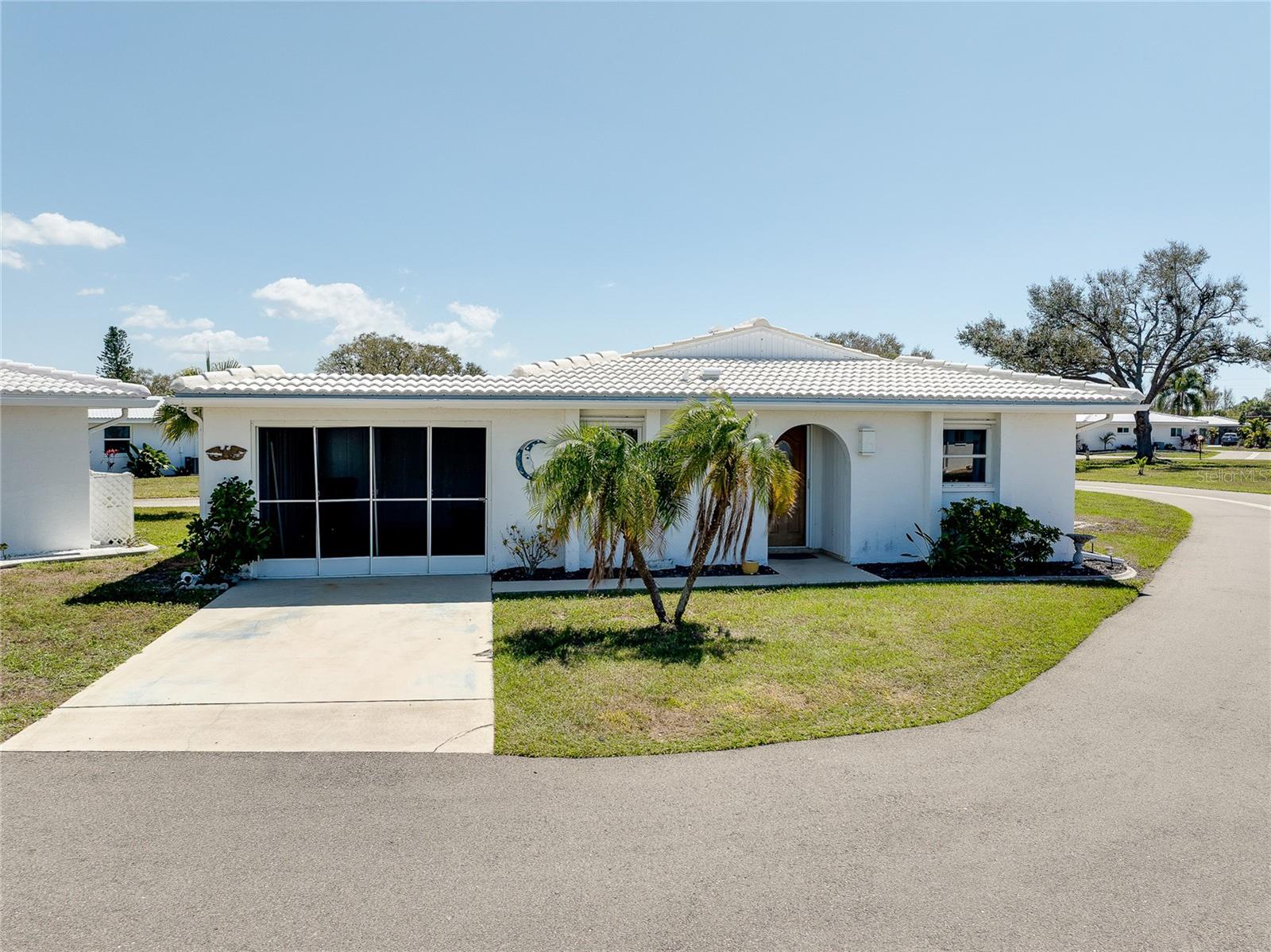 Image 36 of 71 For 397 Circlewood Drive Z1