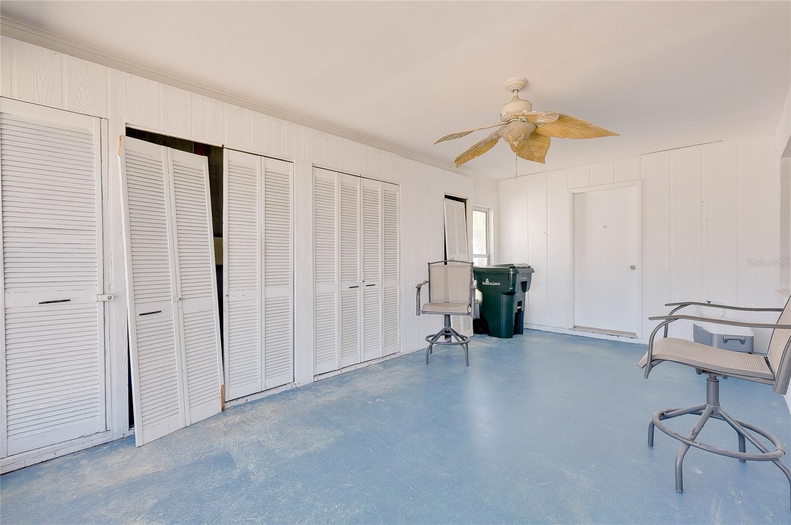 Image 43 of 71 For 397 Circlewood Drive Z1