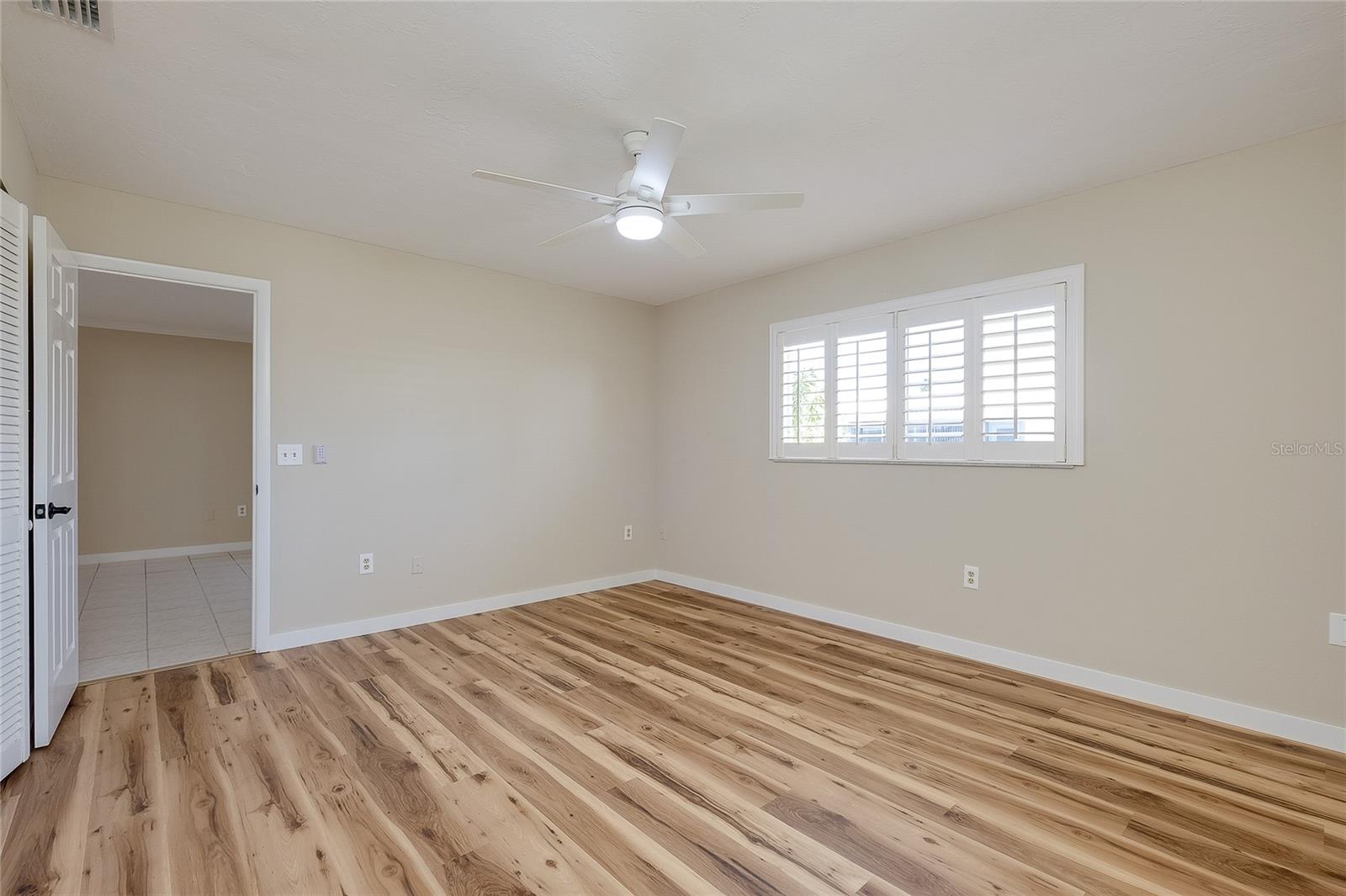 Image 54 of 71 For 397 Circlewood Drive Z1