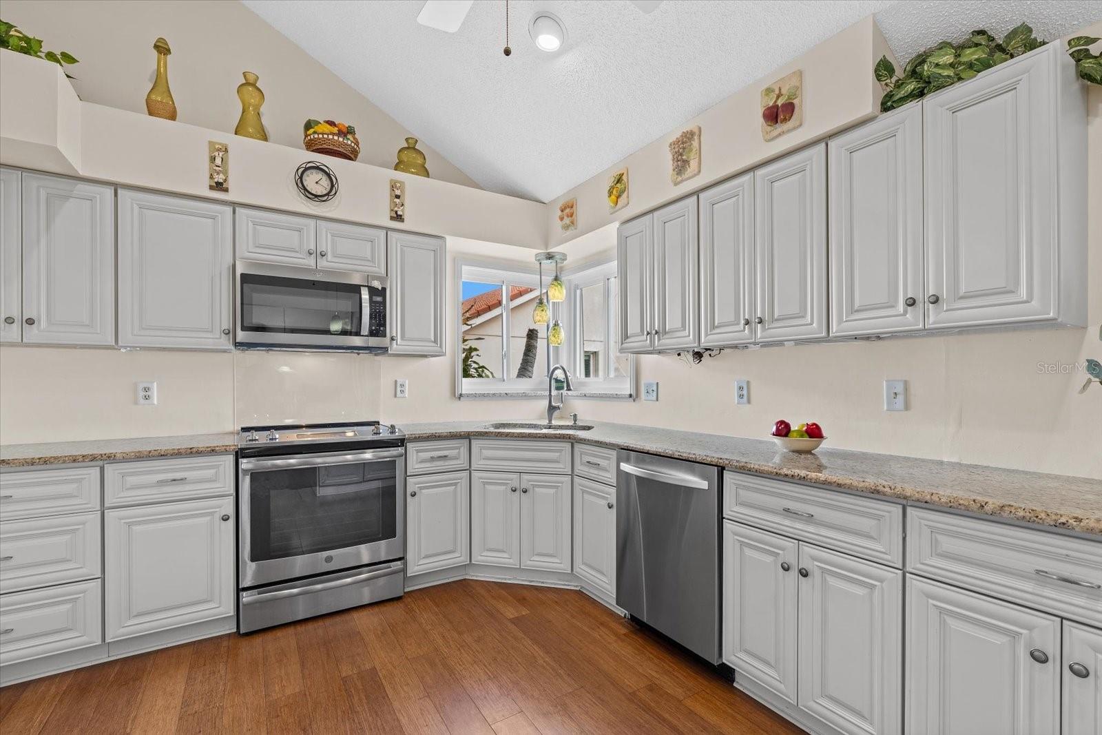 Image 15 of 49 For 53 Inlets Boulevard 53