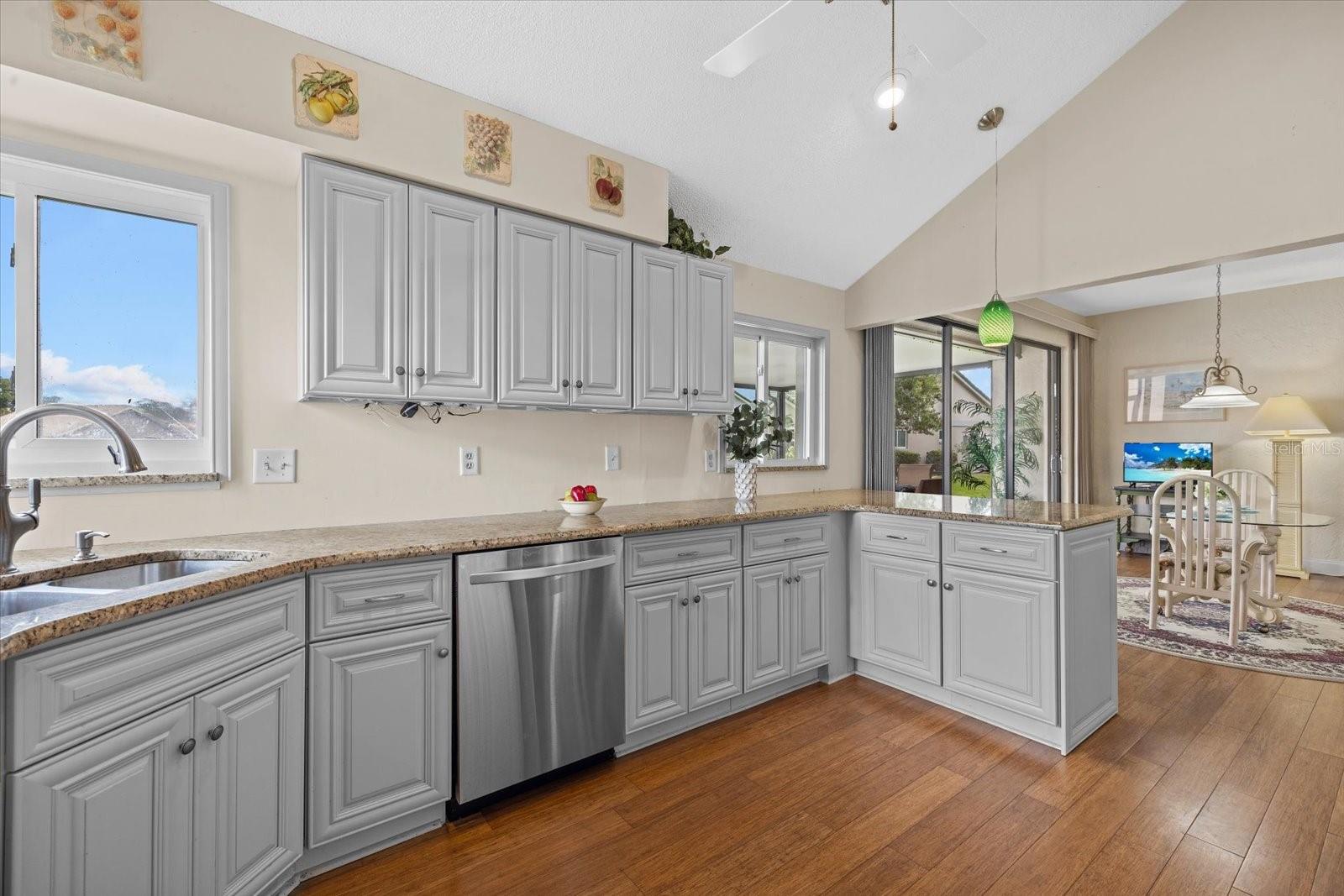 Image 16 of 49 For 53 Inlets Boulevard 53