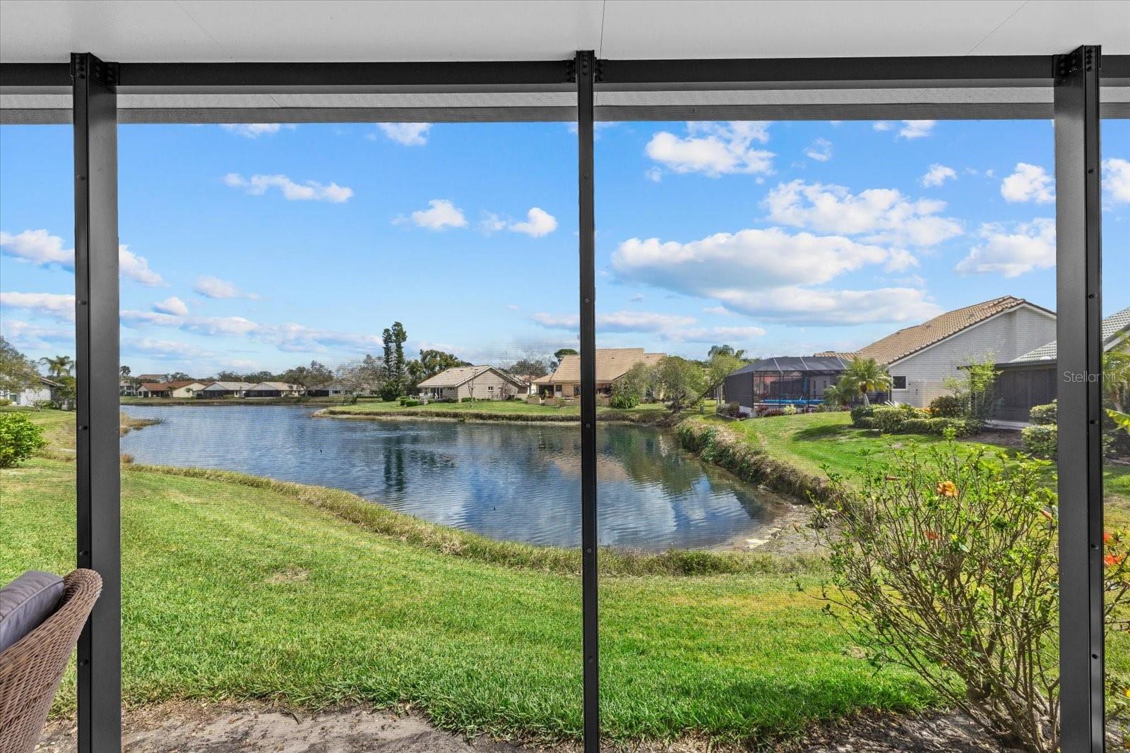 Image 32 of 49 For 53 Inlets Boulevard 53