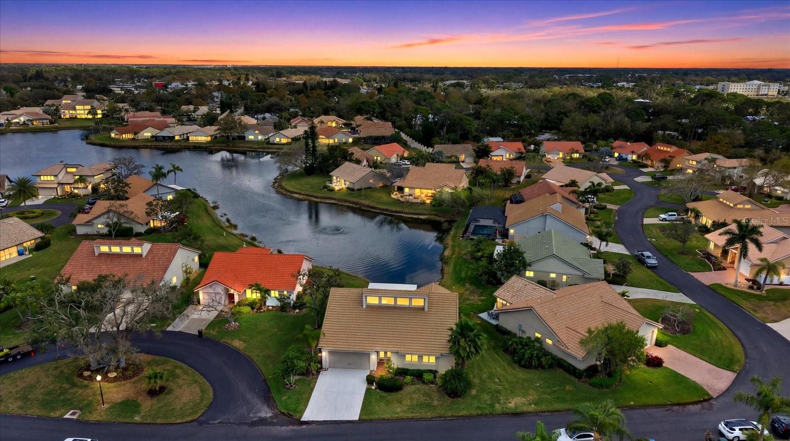 Image 39 of 49 For 53 Inlets Boulevard 53