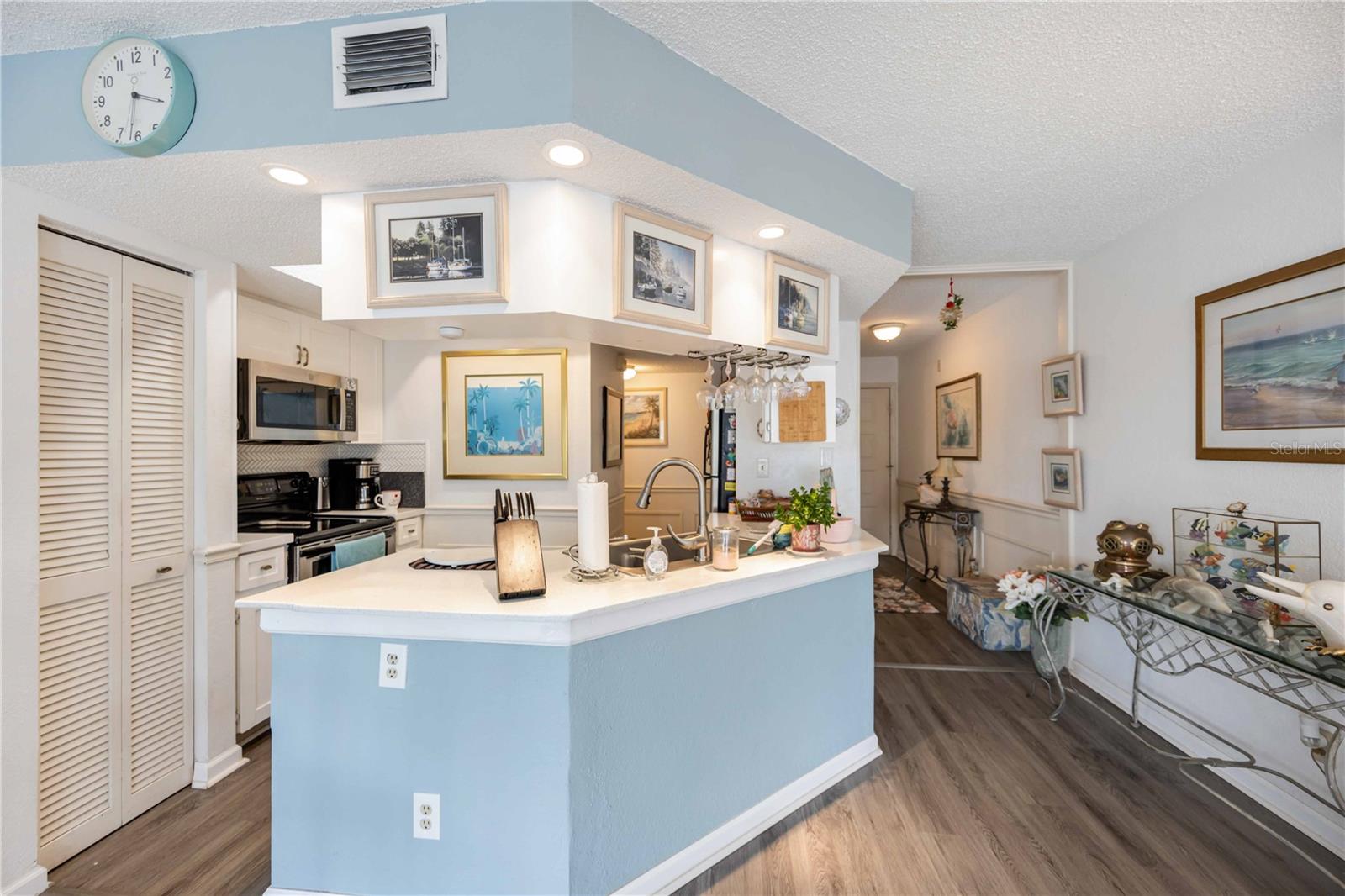 Image 16 of 41 For 3256 White Ibis Court 324