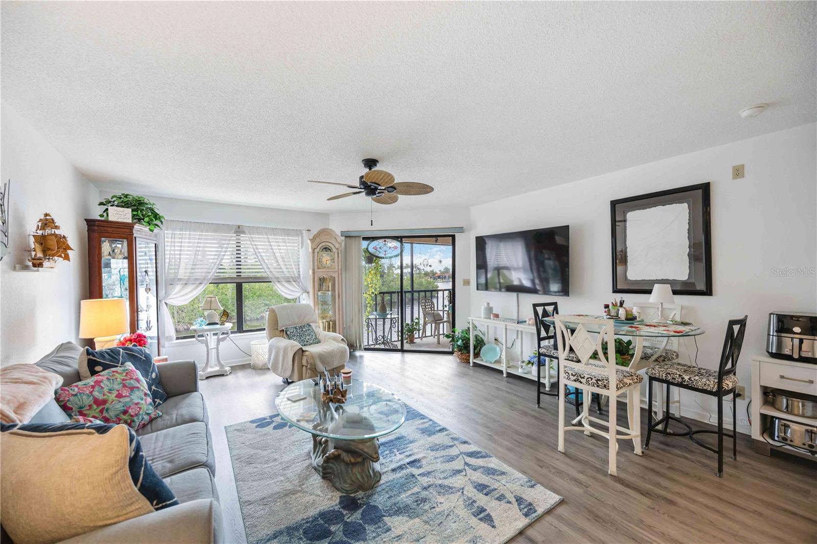 Image 9 of 41 For 3256 White Ibis Court 324