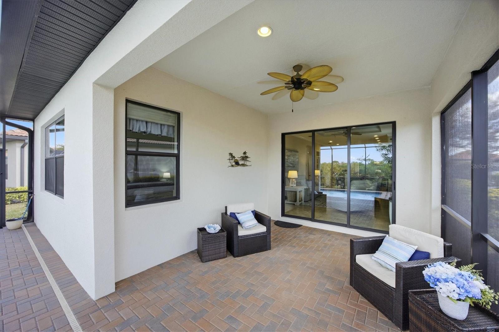 Image 21 of 100 For 10533 Crooked Creek Drive