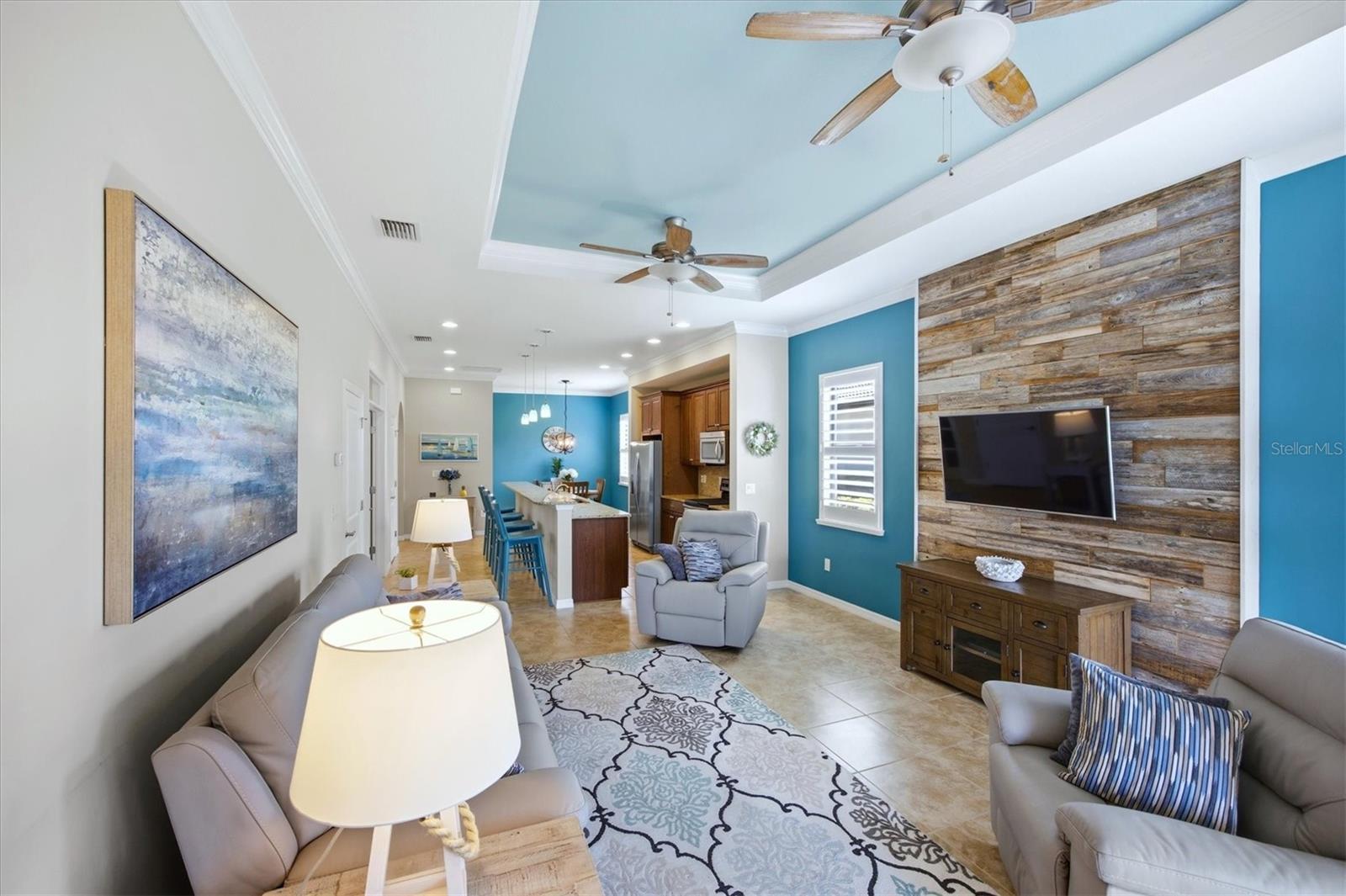 Image 22 of 100 For 10533 Crooked Creek Drive