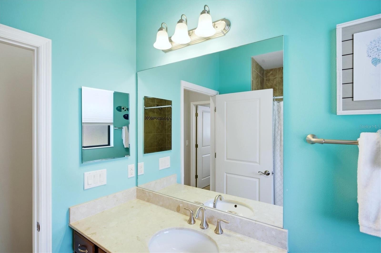 Image 47 of 100 For 10533 Crooked Creek Drive