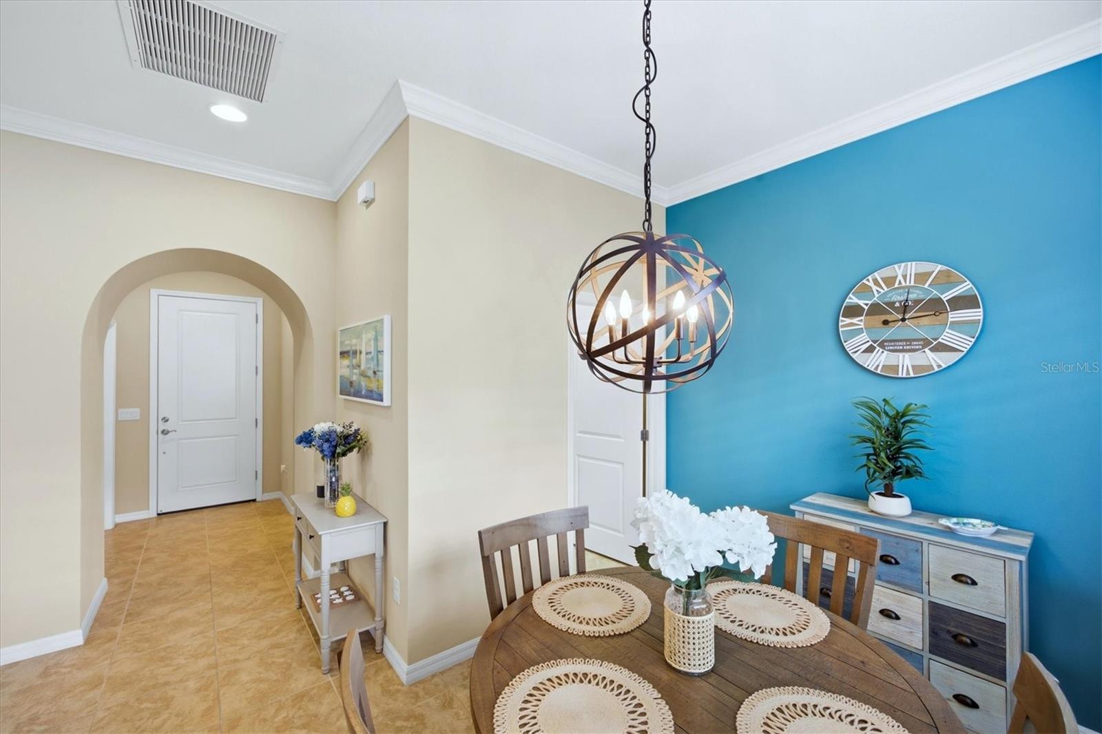 Image 9 of 100 For 10533 Crooked Creek Drive