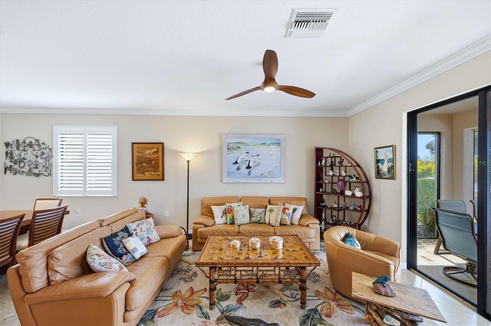 Image 24 of 100 For 10443 Medjool Drive