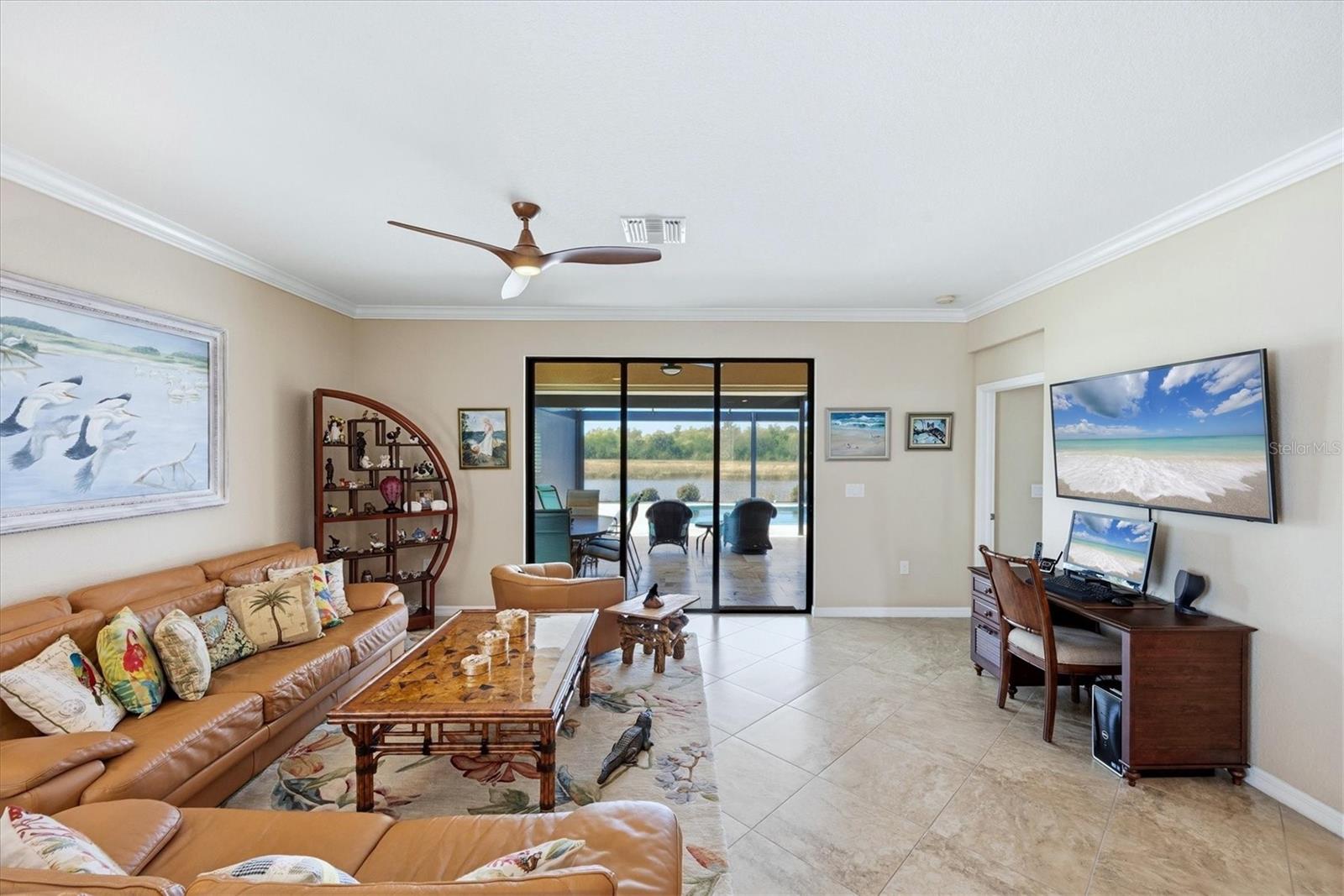 Image 7 of 100 For 10443 Medjool Drive