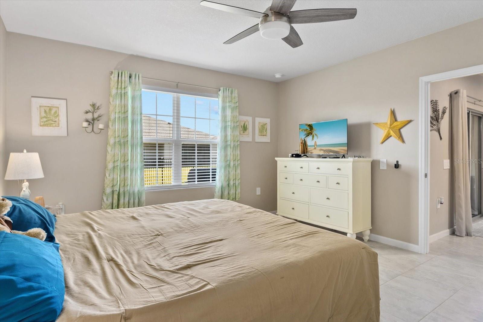 Image 15 of 34 For 16342 Coconut Palm Drive