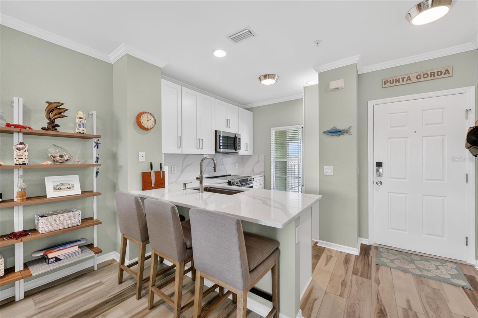 Image 3 of 49 For 2020 Willow Hammock Circle 304