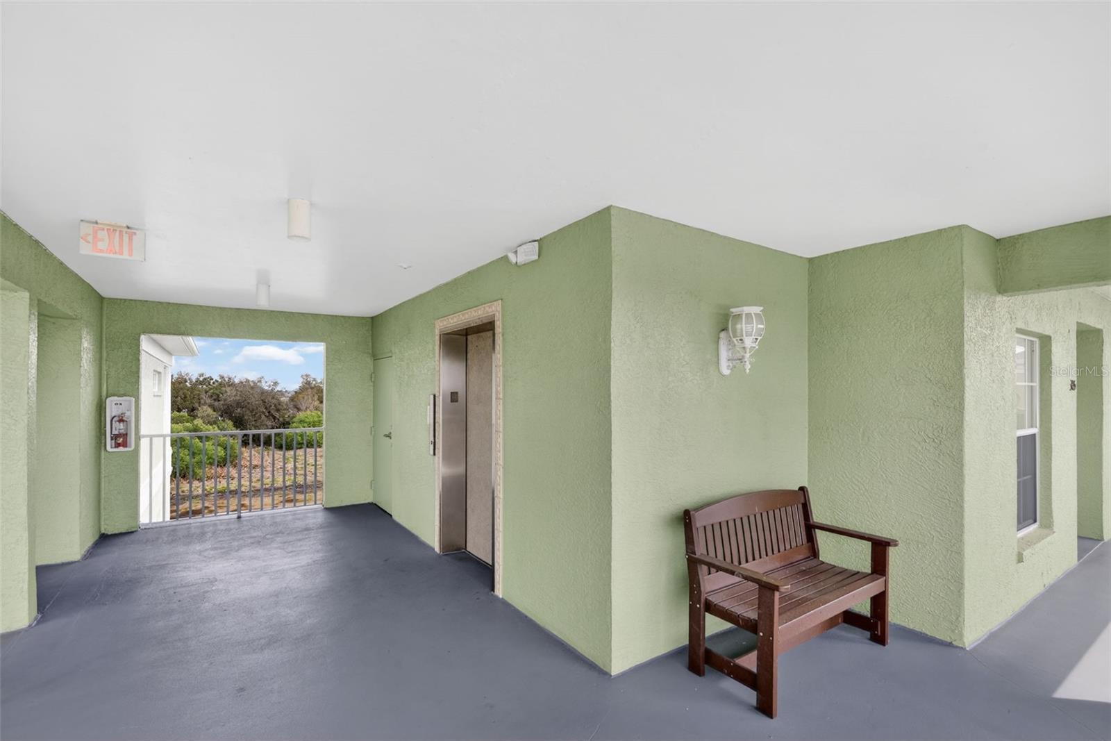 Image 30 of 49 For 2020 Willow Hammock Circle 304