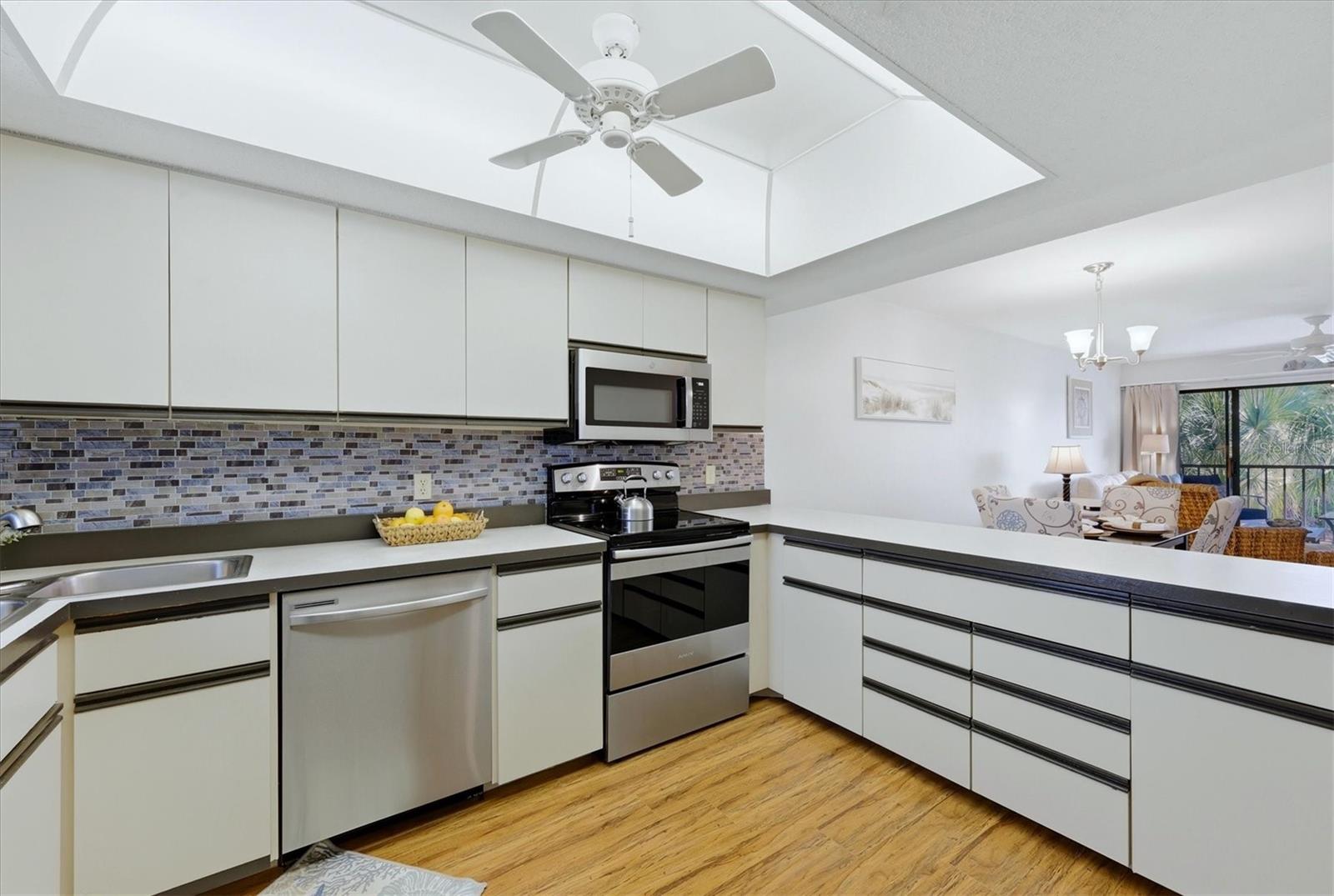 Image 12 of 74 For 4260 Placida Road 24b