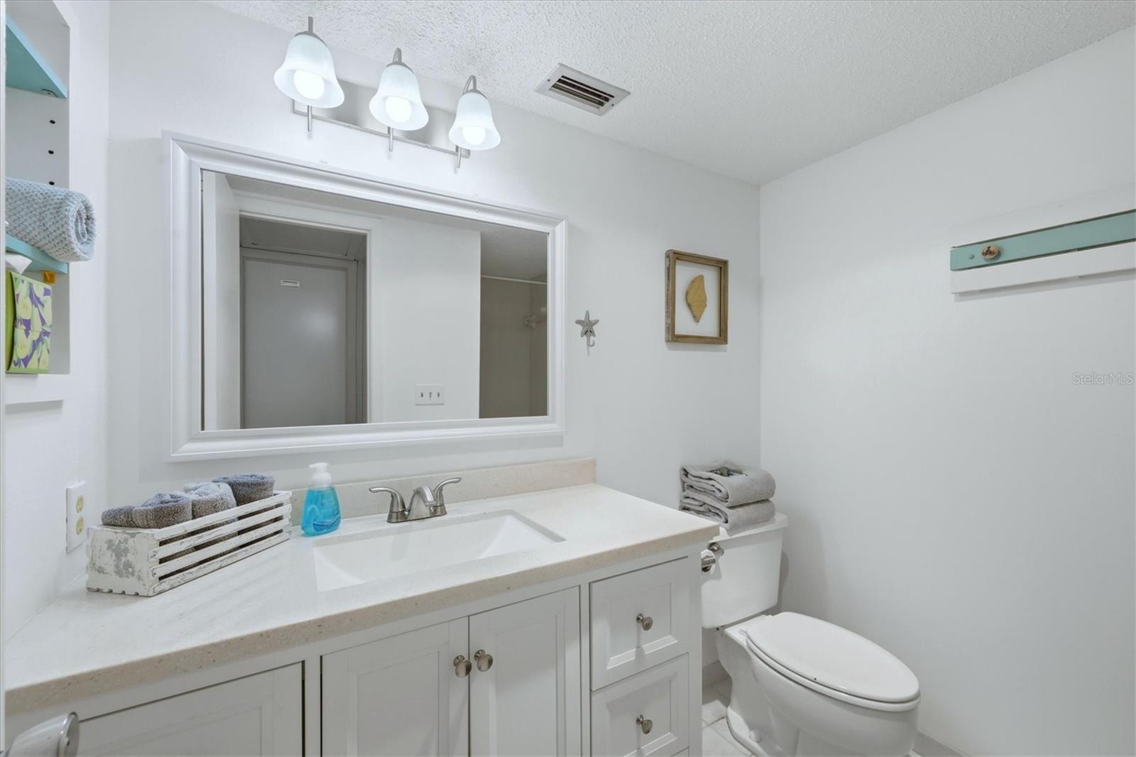 Image 30 of 74 For 4260 Placida Road 24b