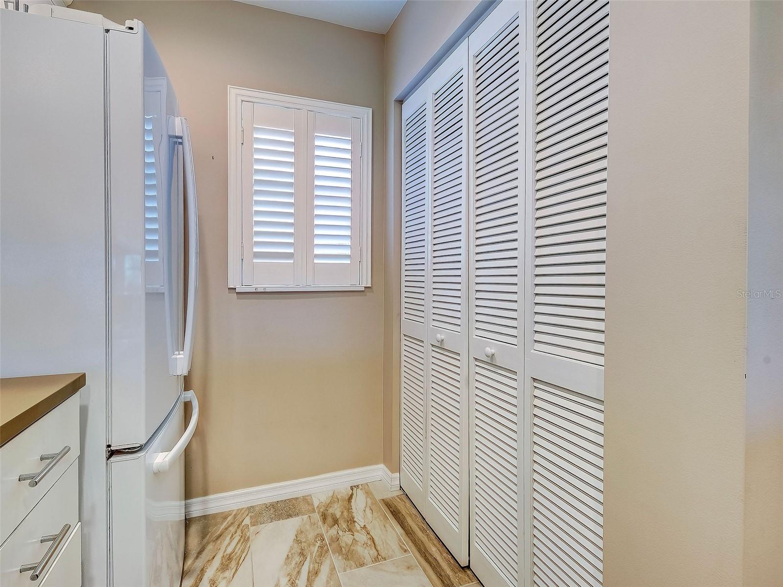 Image 12 of 58 For 408 Cerromar Circle S 233