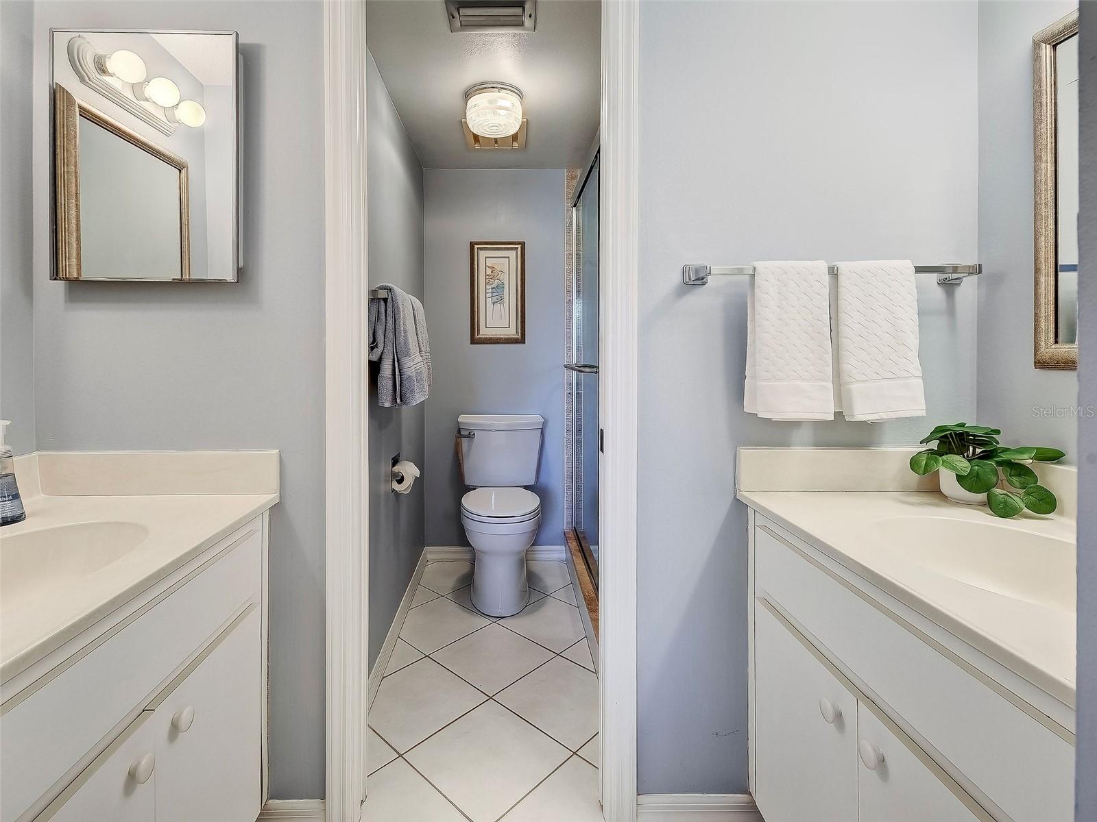 Image 34 of 58 For 408 Cerromar Circle S 233