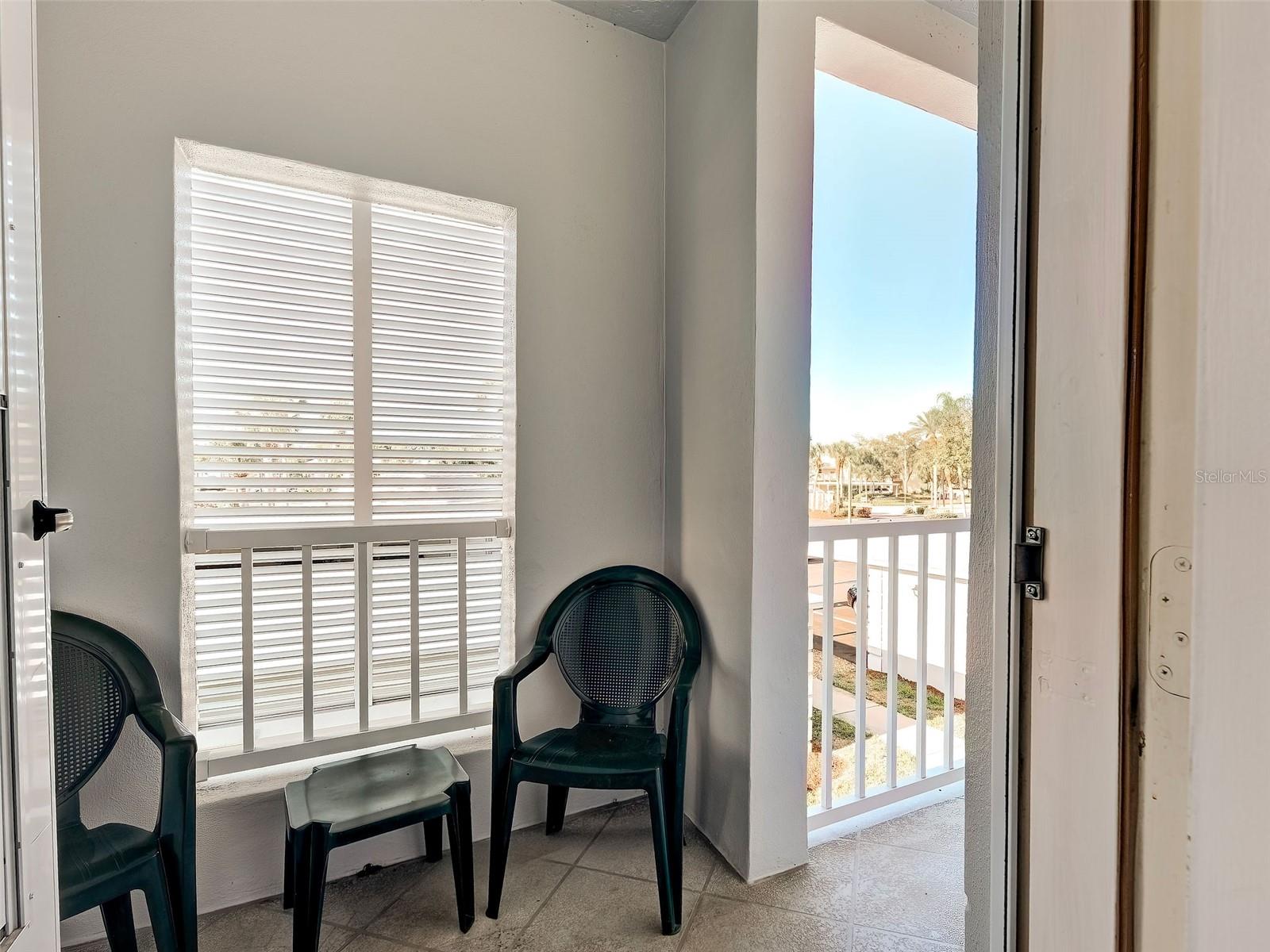 Image 6 of 58 For 408 Cerromar Circle S 233