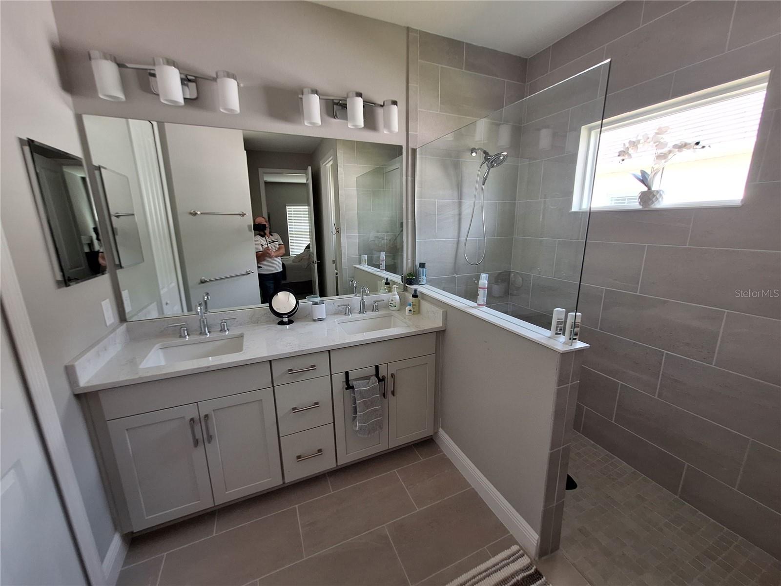 Image 13 of 30 For 12721 Brookgreen Street