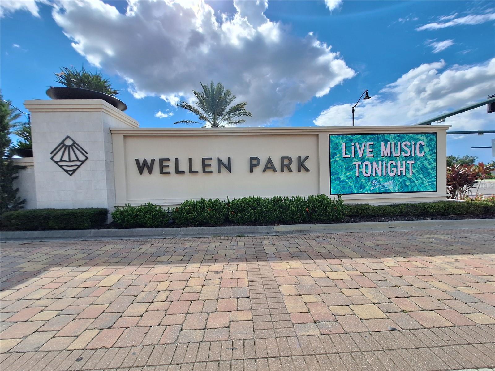 Image 27 of 30 For 12721 Brookgreen Street