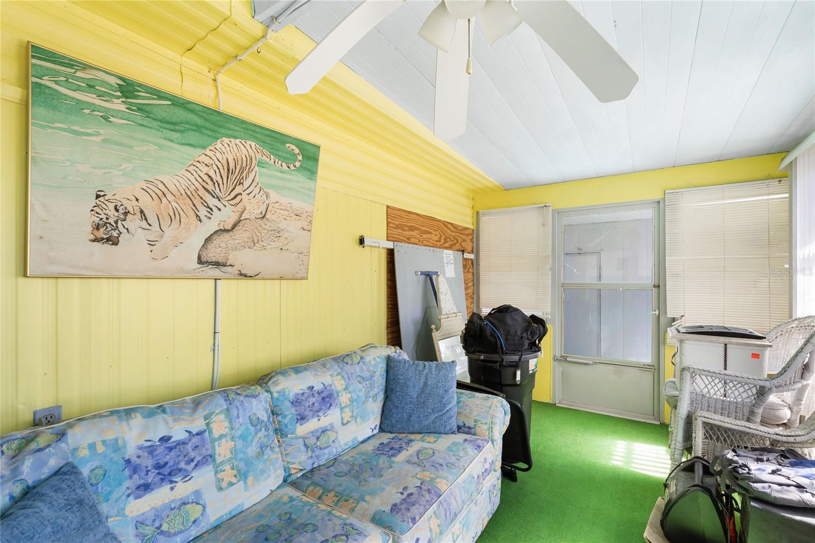 Image 12 of 23 For 210 Roma Road