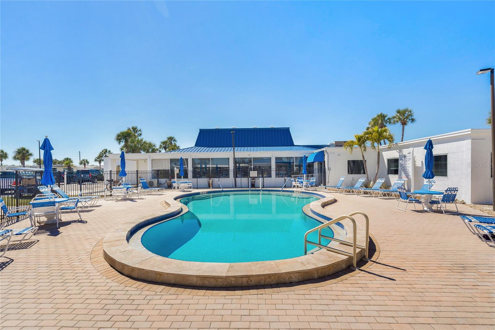 Image 22 of 23 For 210 Roma Road