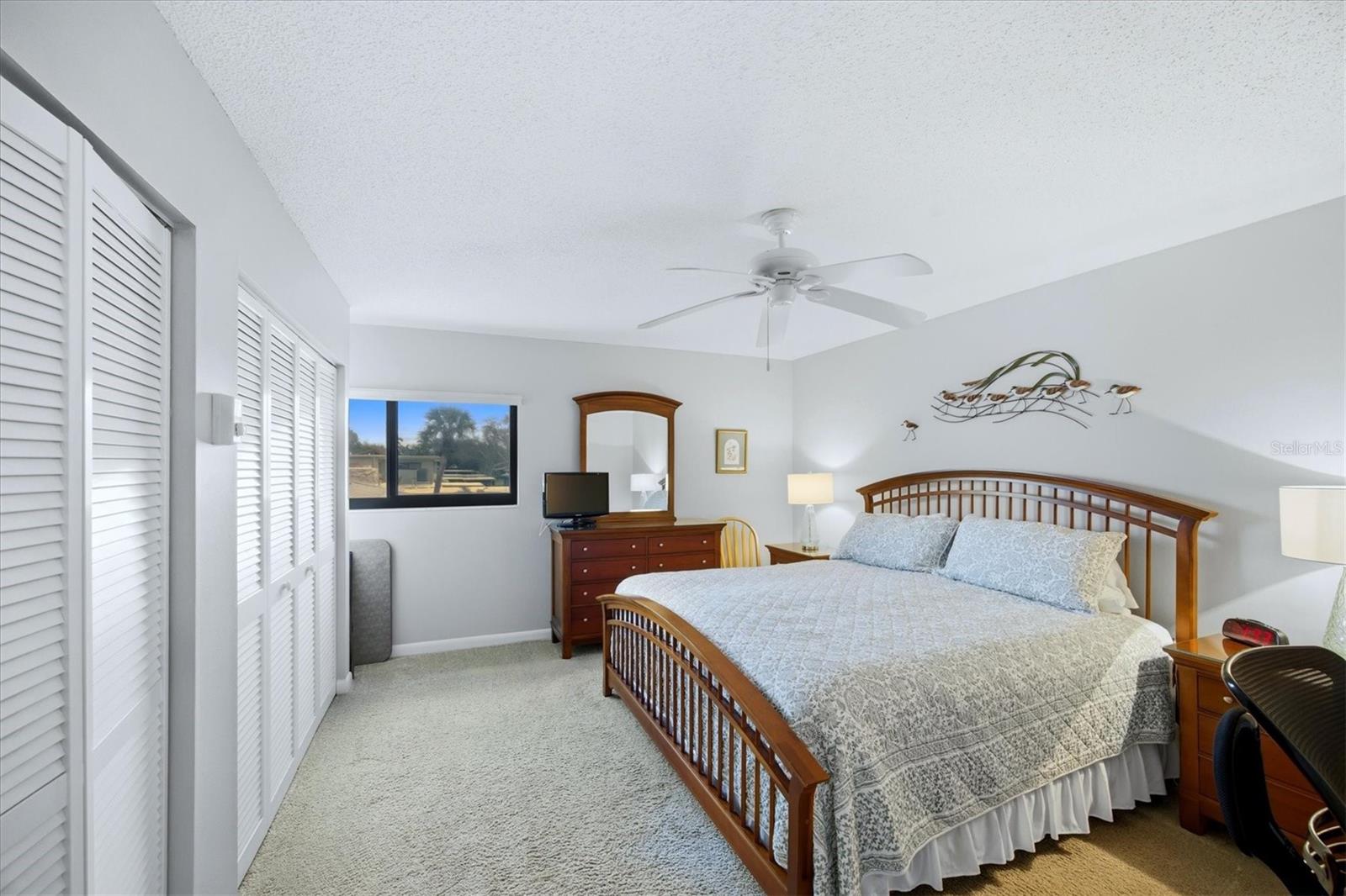 Image 25 of 58 For 500 Park Boulevard S 127