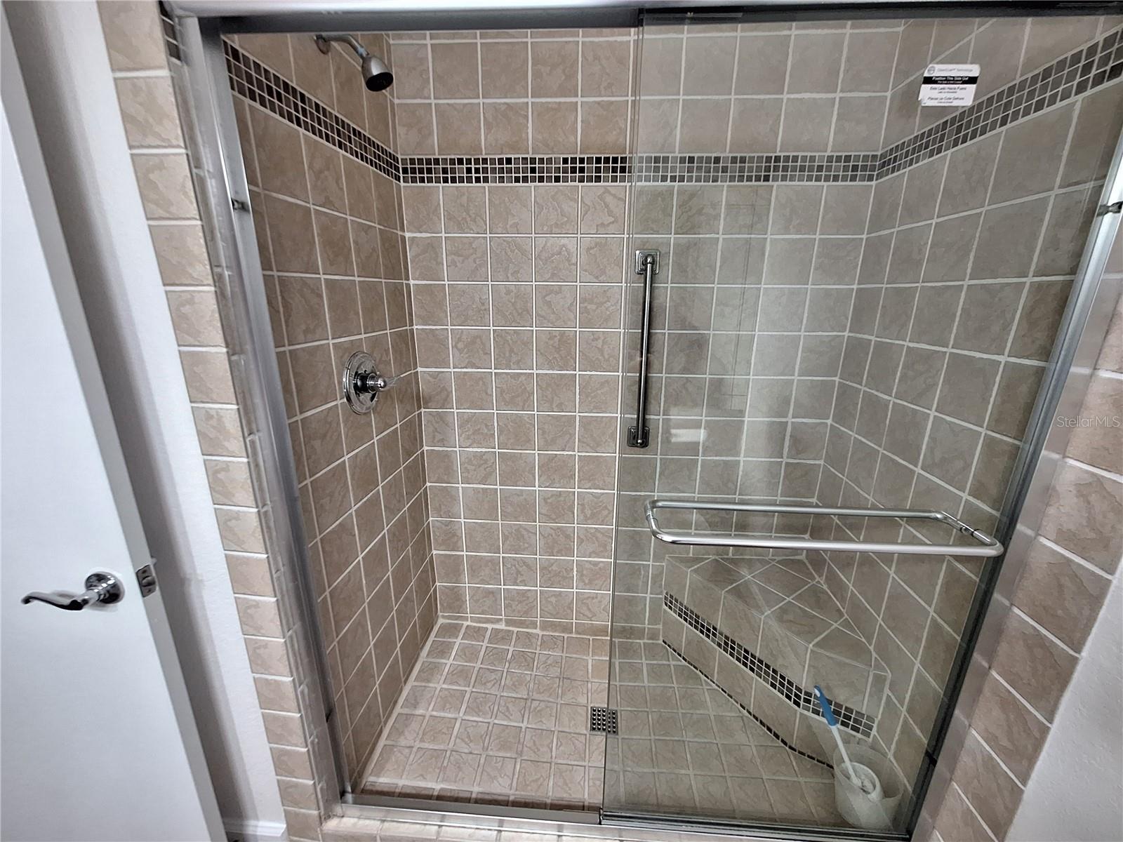 Image 14 of 27 For 5140 Northridge Road 102