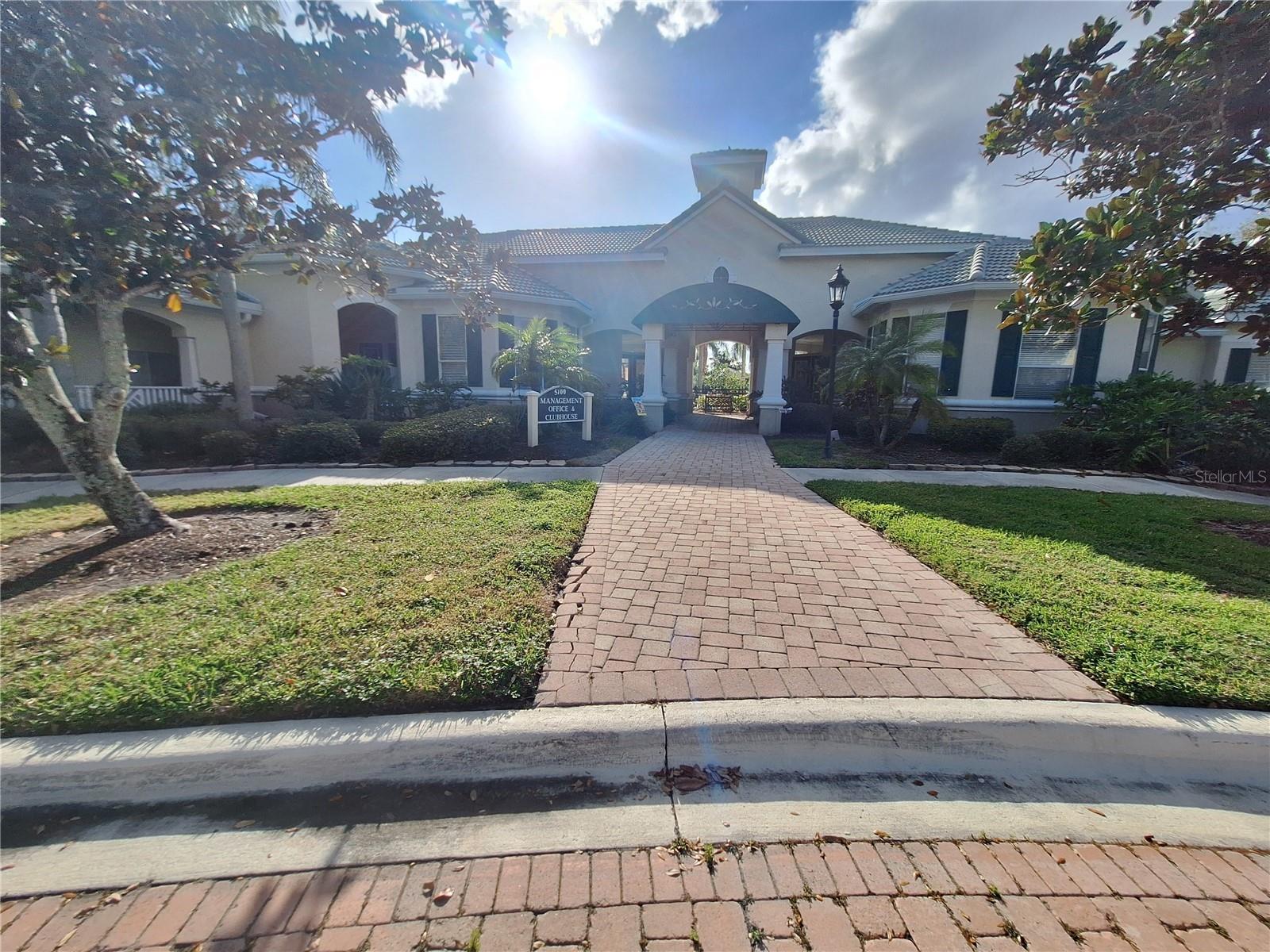 Image 19 of 27 For 5140 Northridge Road 102