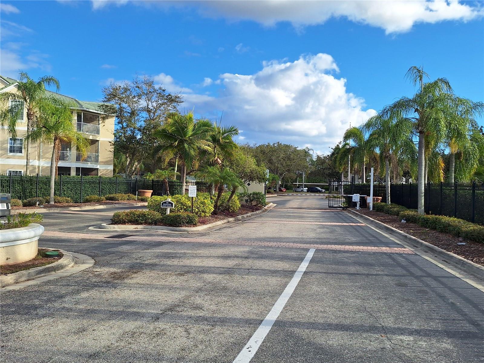 Image 27 of 27 For 5140 Northridge Road 102