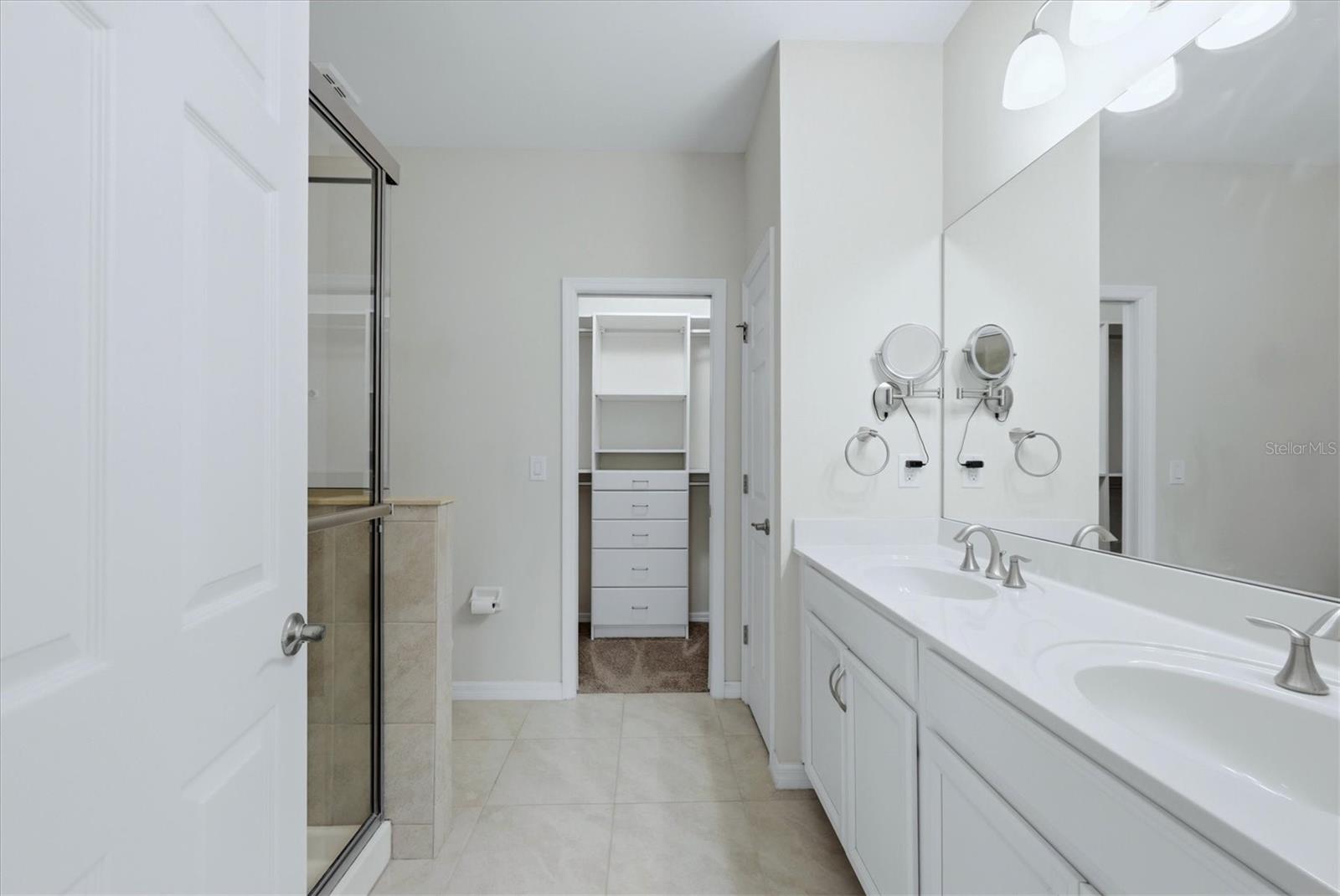 Image 24 of 68 For 4304 Expedition Way Way 105