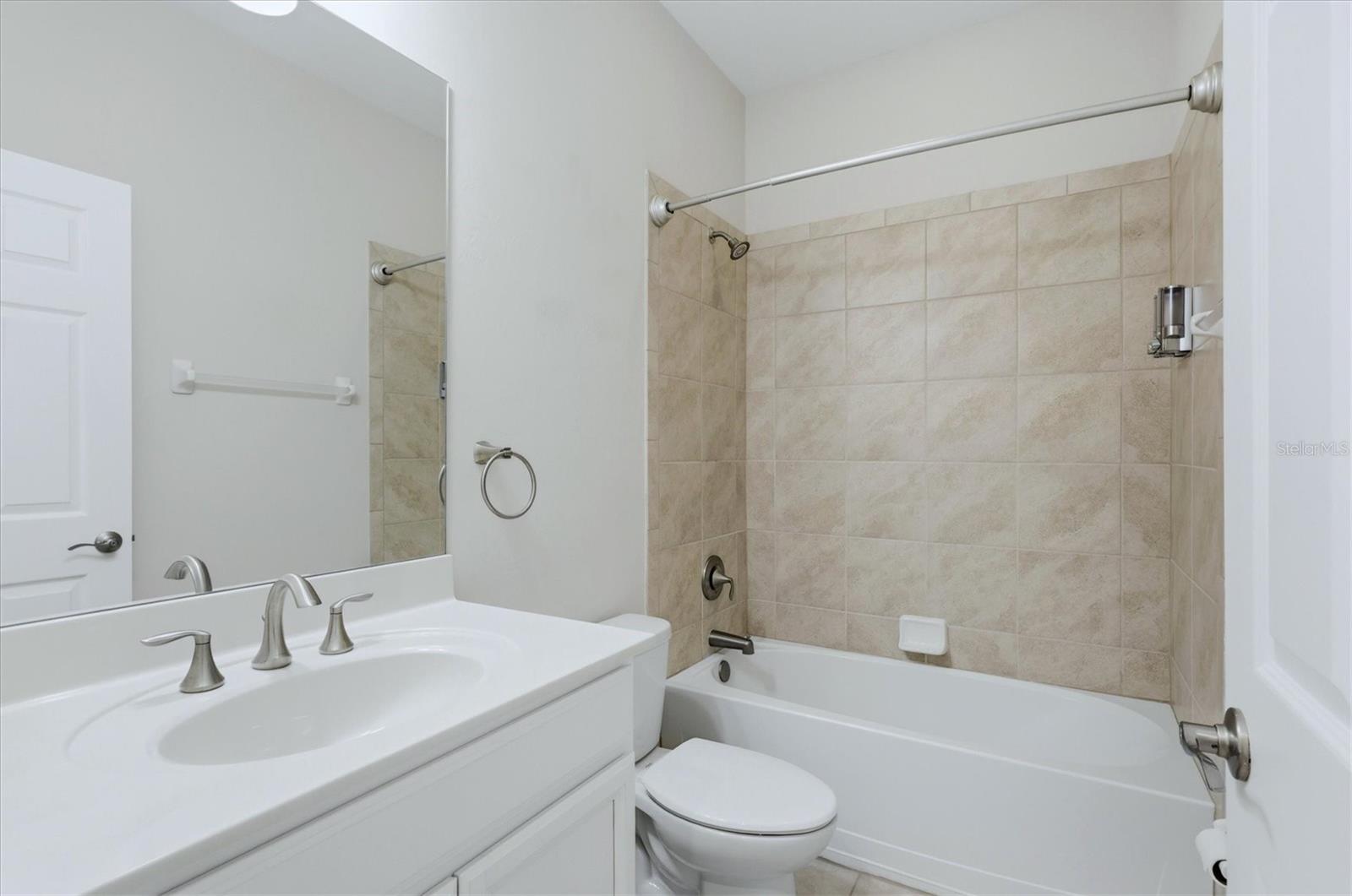 Image 27 of 68 For 4304 Expedition Way Way 105