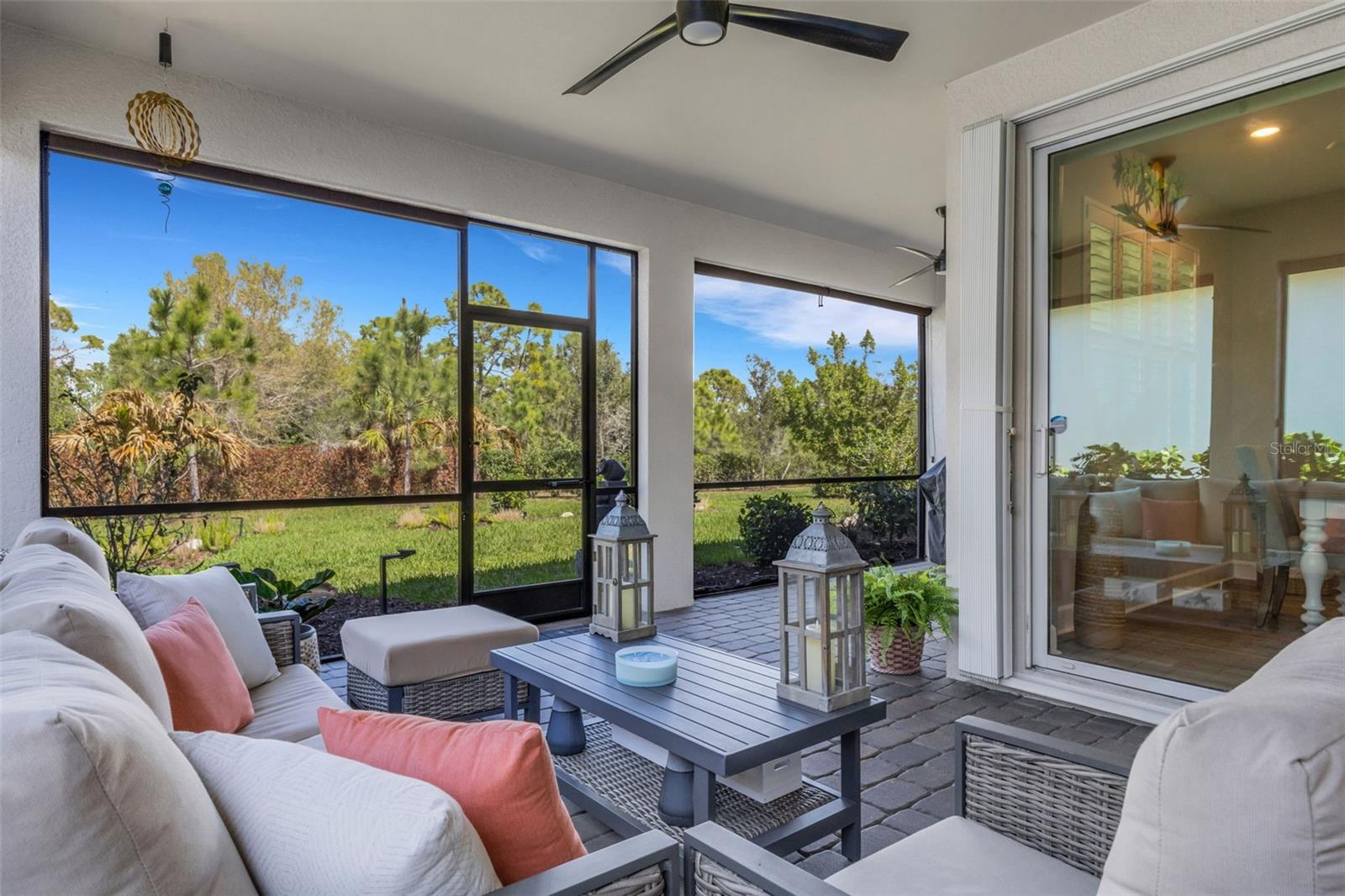 Image 21 of 77 For 10088 Coral Shore Drive