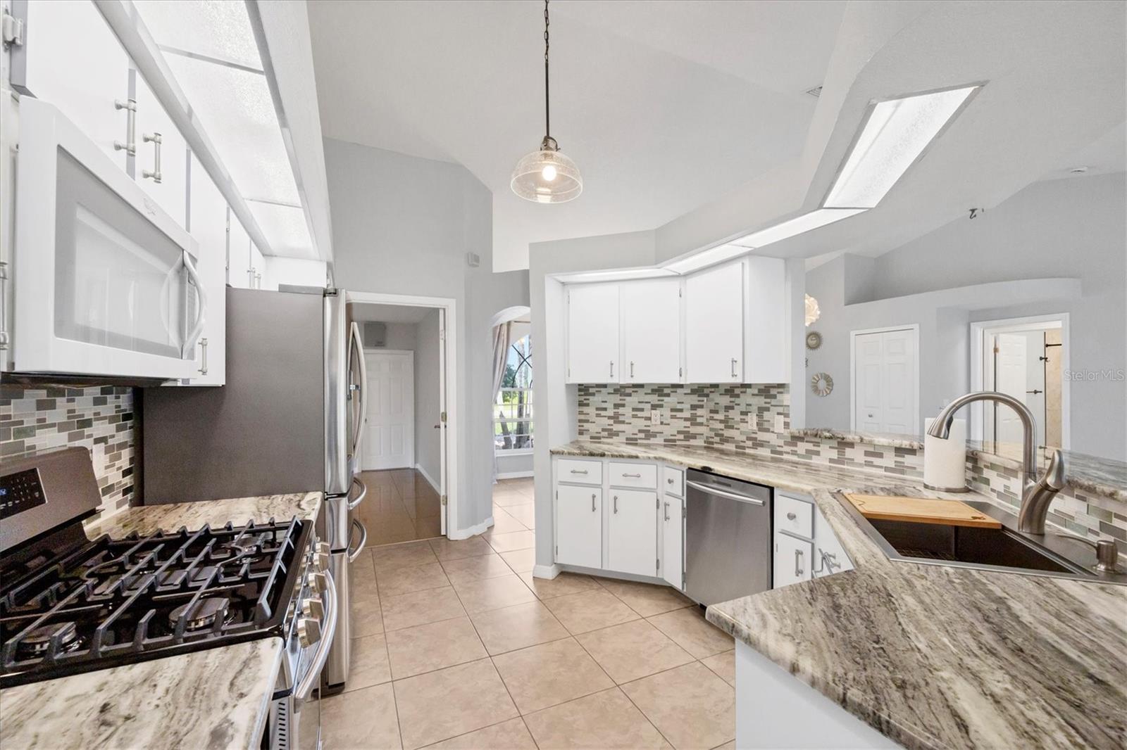 Image 12 of 48 For 1550 Biscayne Drive