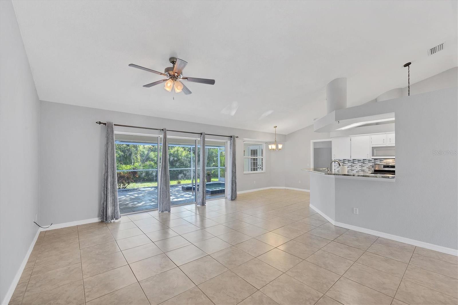 Image 8 of 48 For 1550 Biscayne Drive