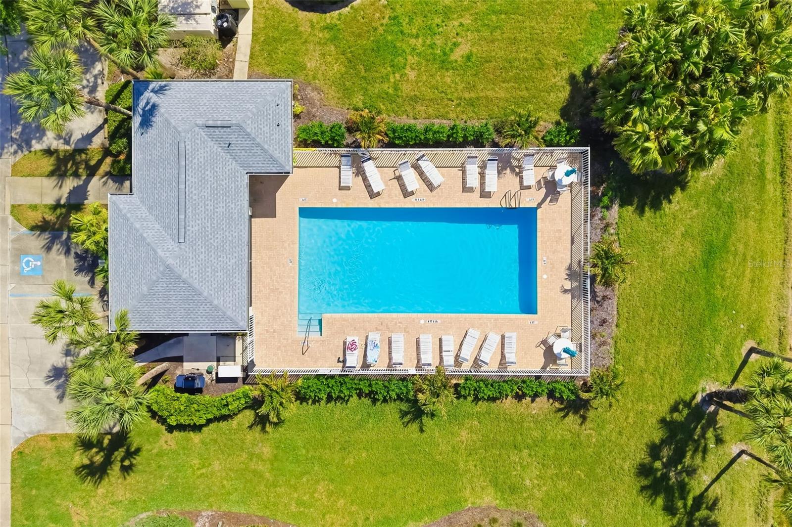 Image 40 of 48 For 410 Laurel Lake Drive 101