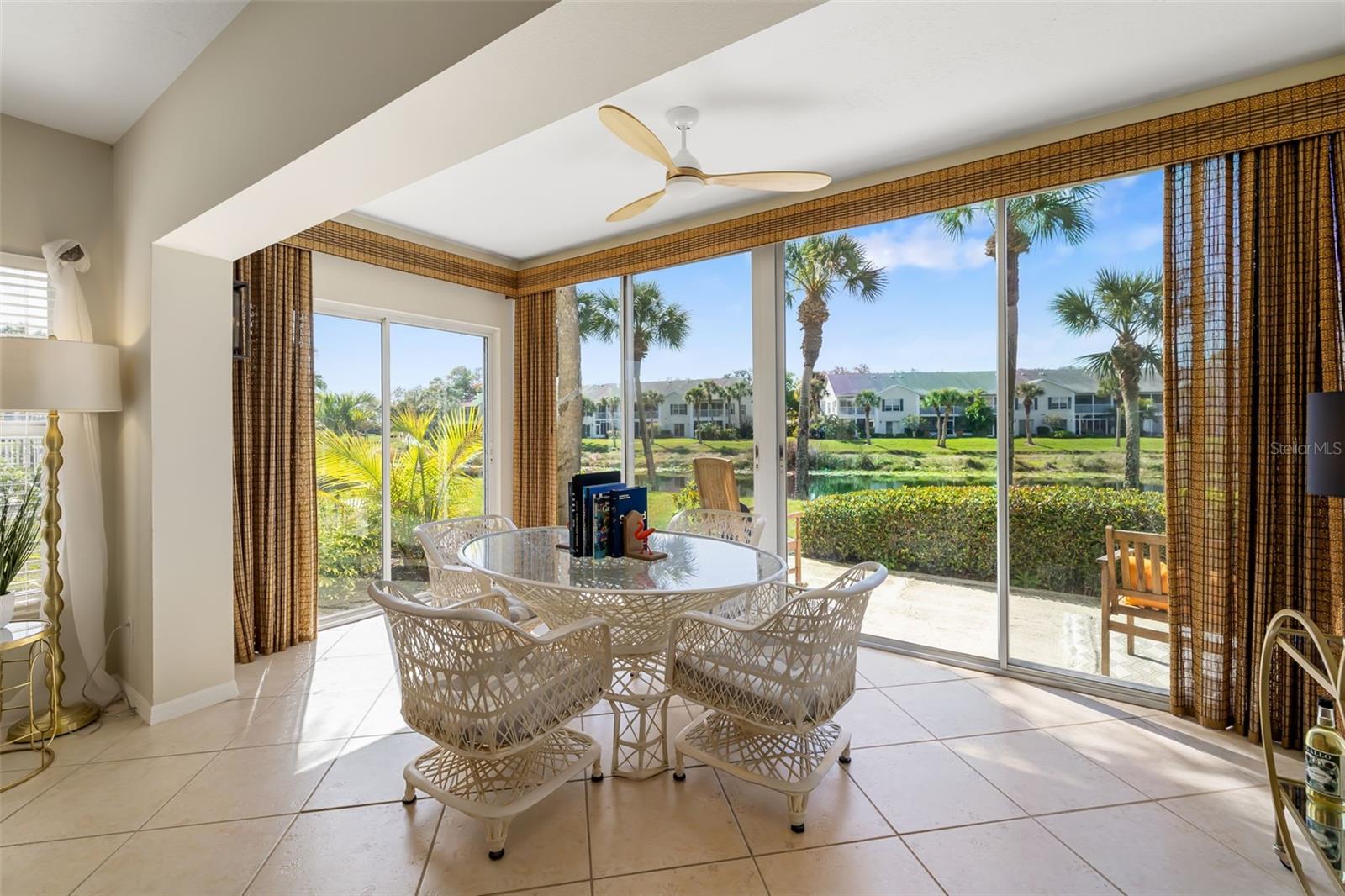 Image 7 of 48 For 410 Laurel Lake Drive 101