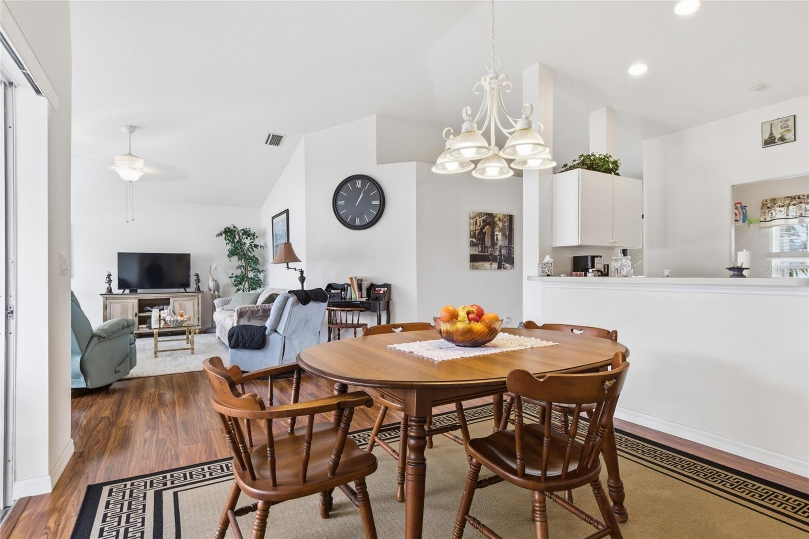 Image 16 of 39 For 4253 Tennyson Way