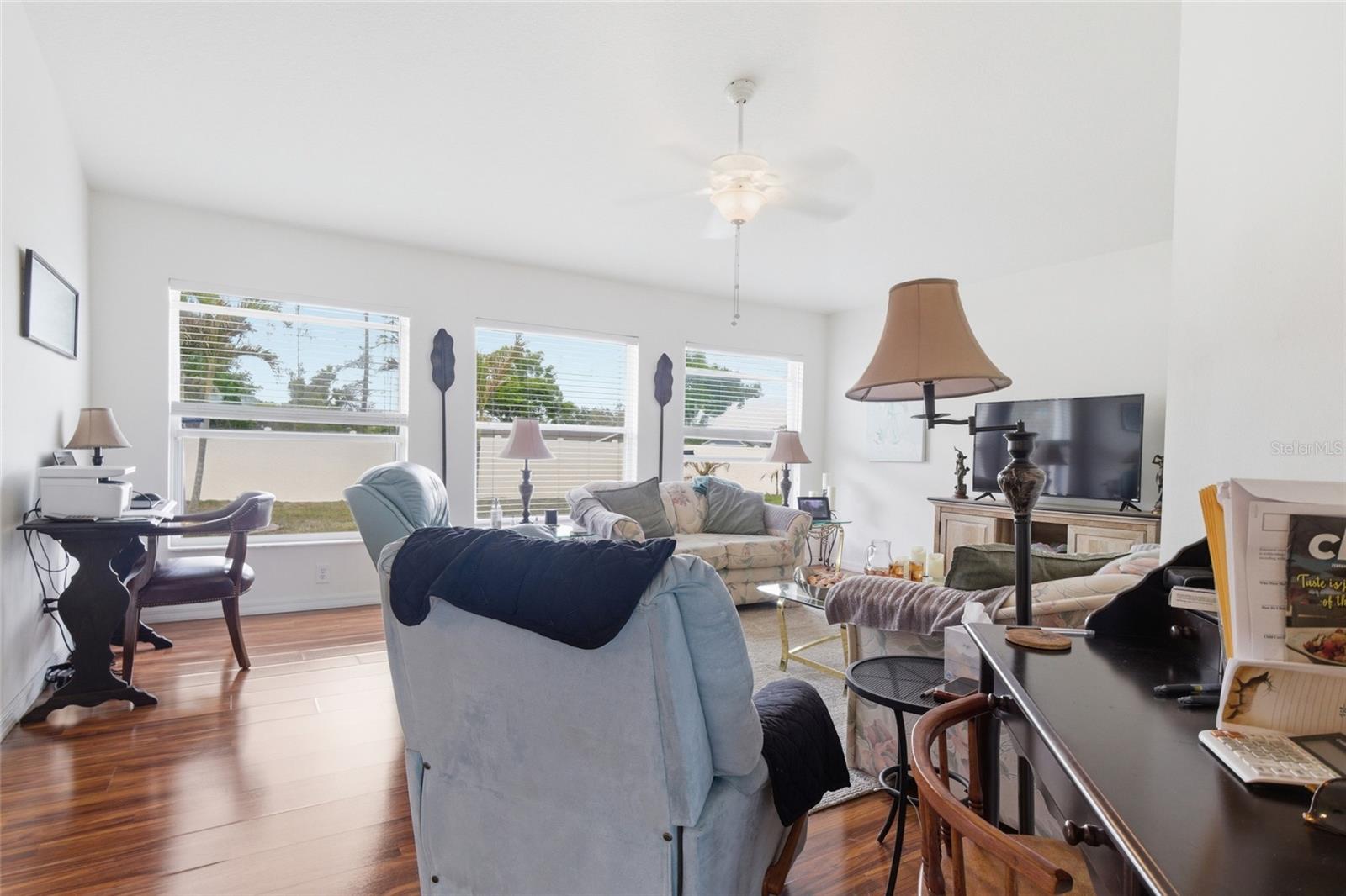 Image 19 of 39 For 4253 Tennyson Way