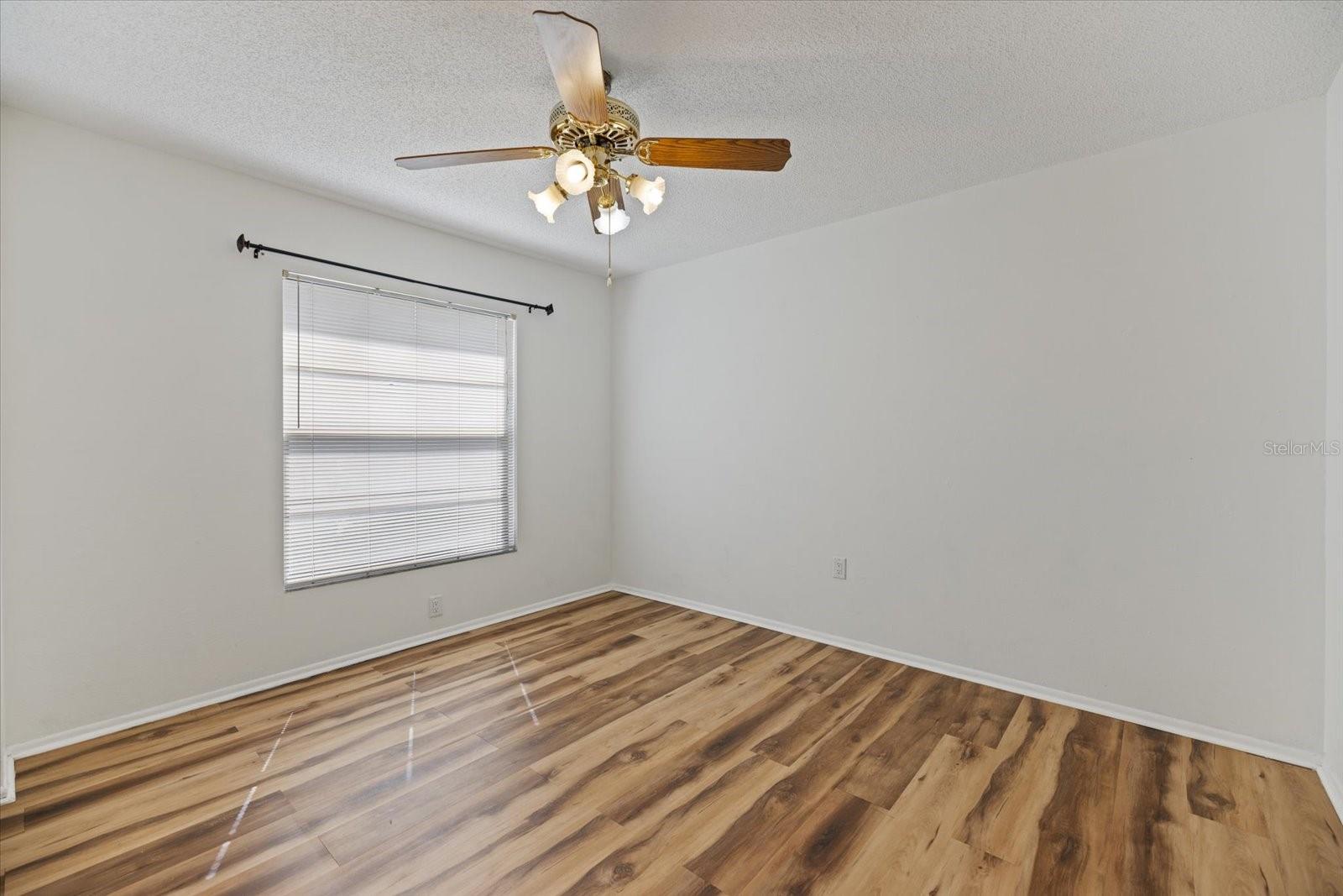 Image 32 of 46 For 3958 Easton Terrace