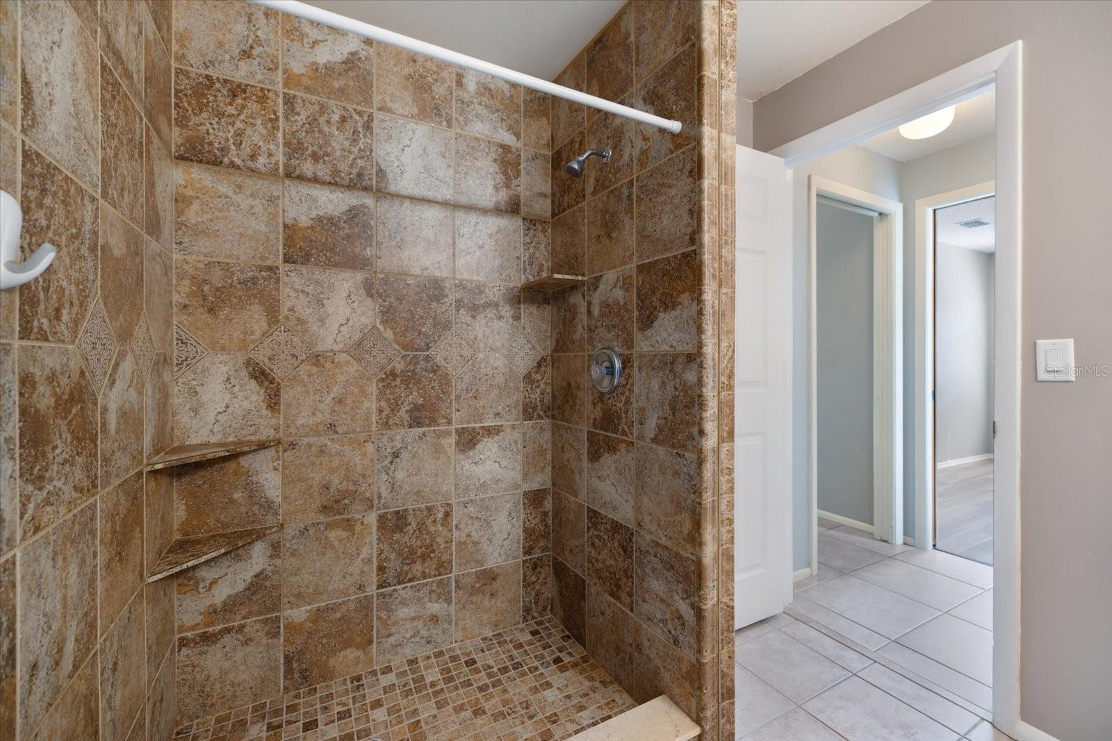 Image 37 of 46 For 3958 Easton Terrace