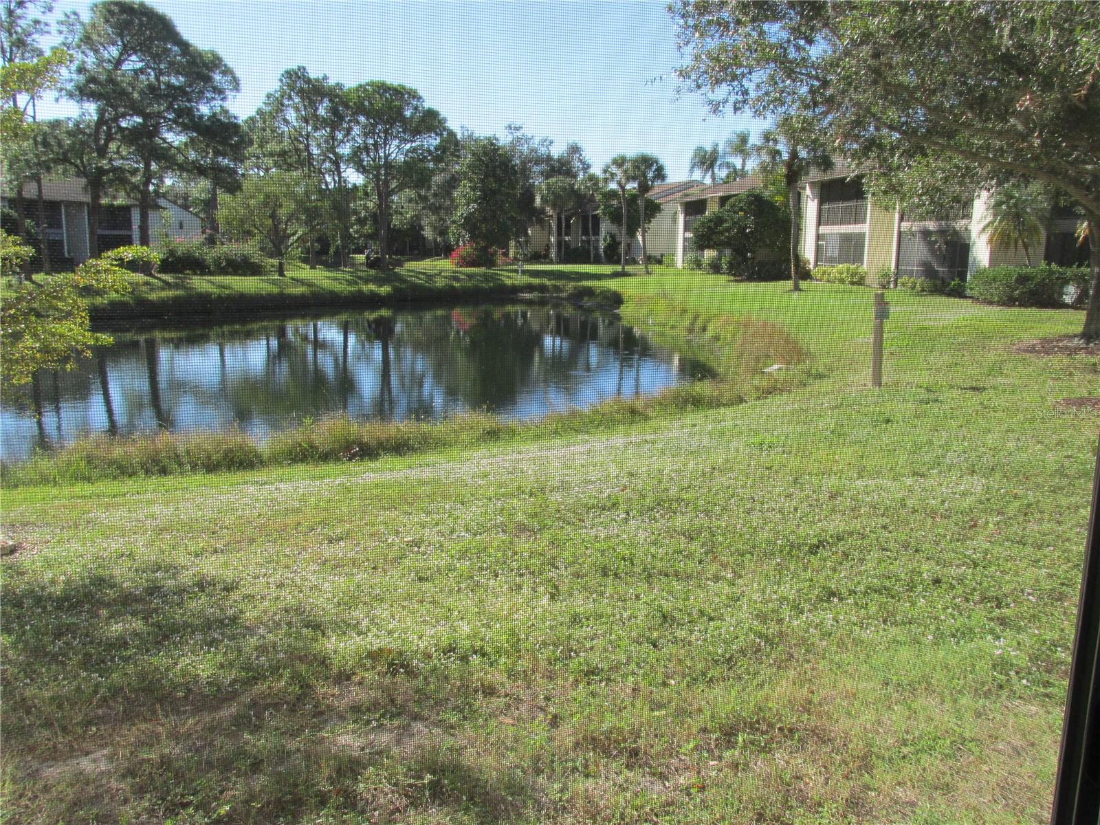 Image 18 of 26 For 772 Bird Bay Drive N 104