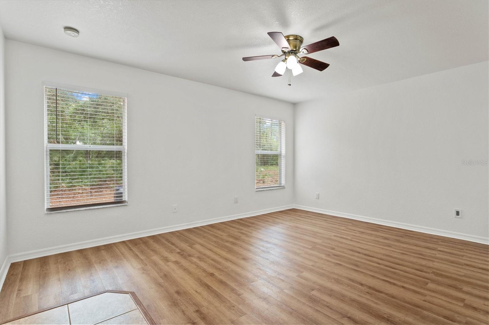 Image 18 of 62 For 5047 Adina Circle