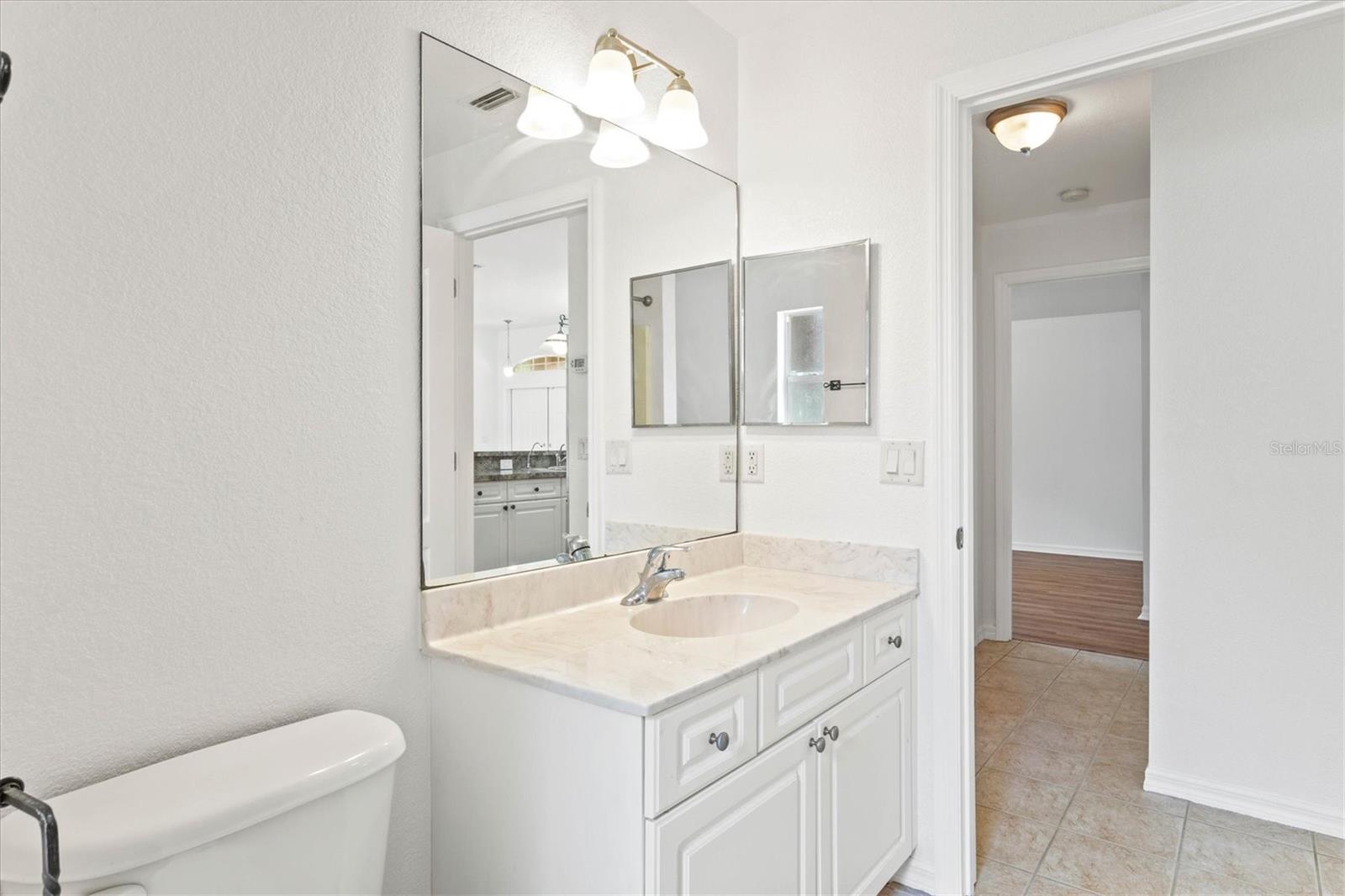 Image 25 of 62 For 5047 Adina Circle